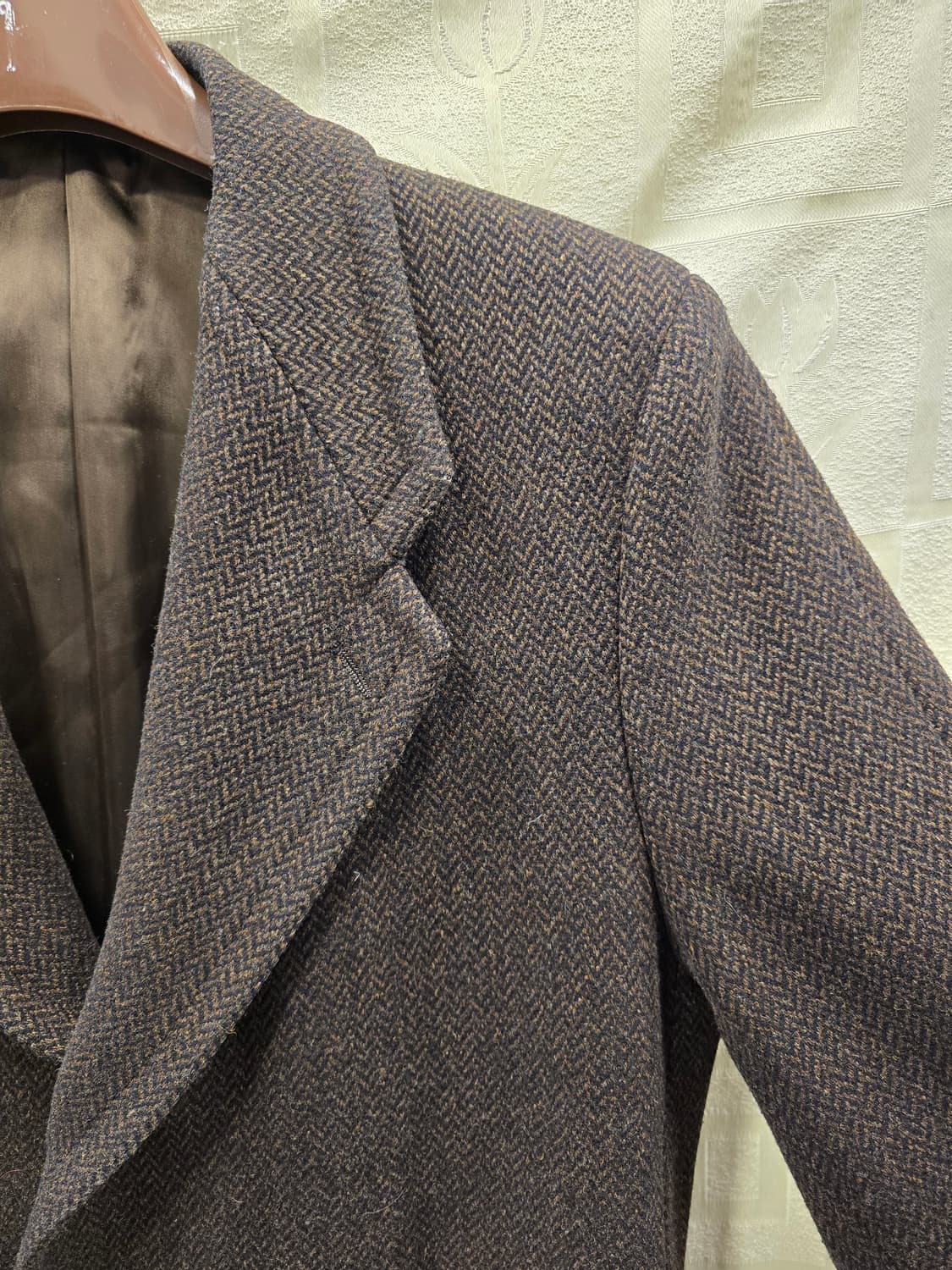 조르지오 아르마니 헤링본 울 코트 36사이즈 (90) 상품이미지3