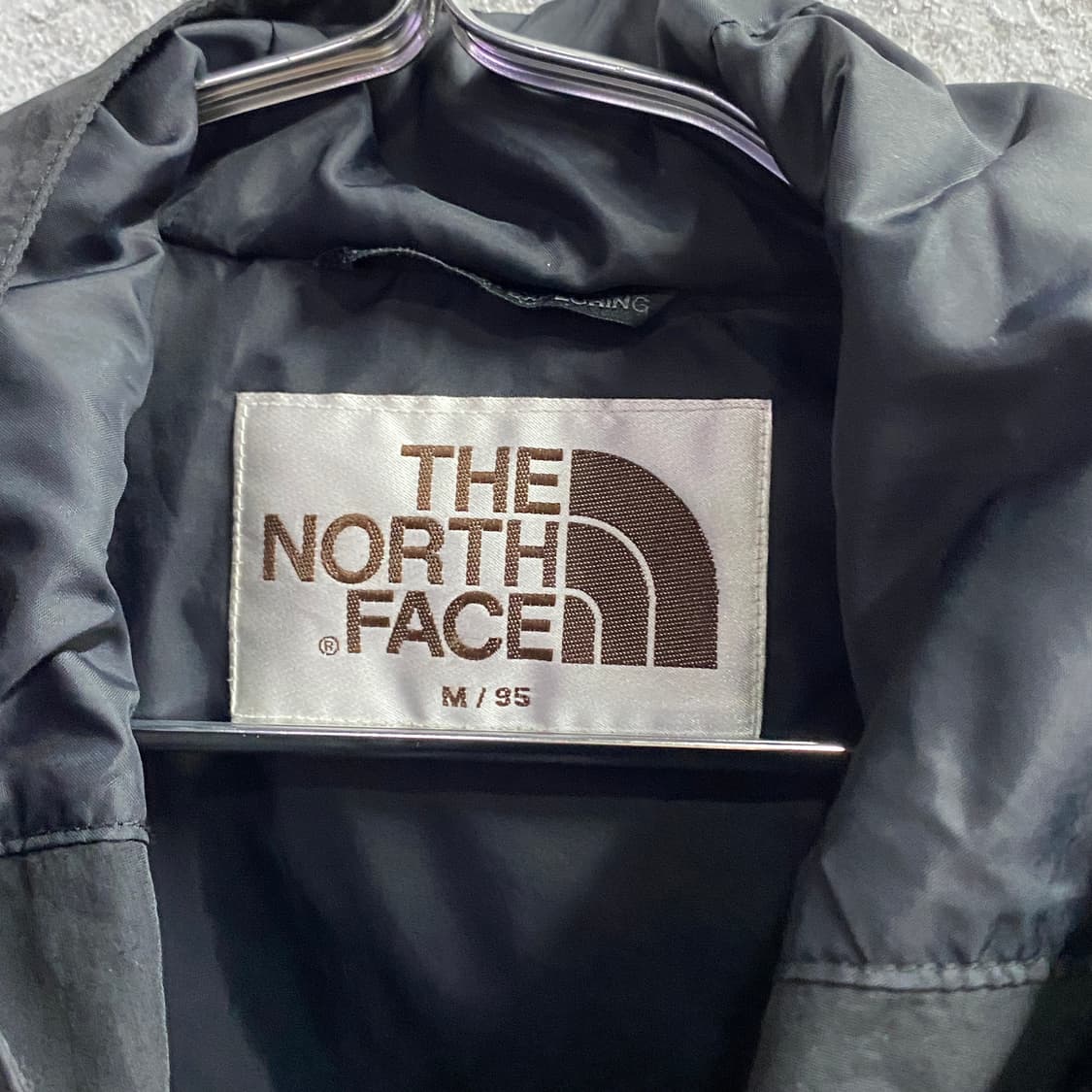 노스페이스 나일론 후드 스트링 바람막이 B4126 상품이미지3