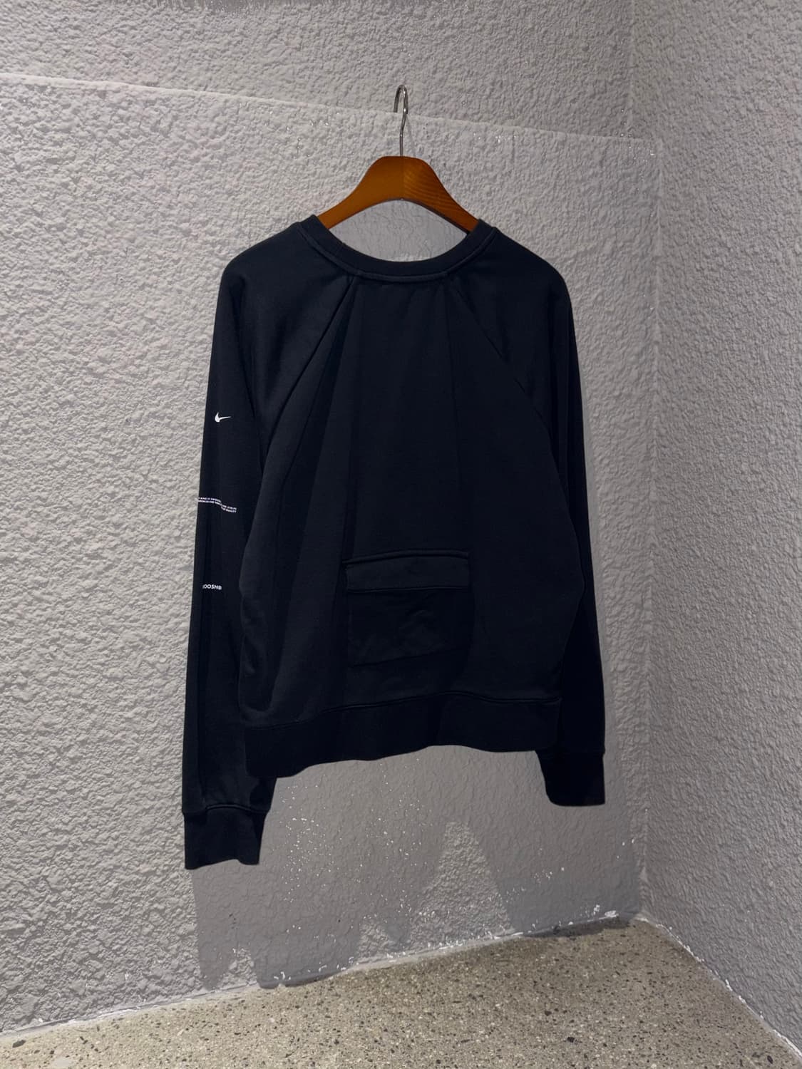 나이키 백 포켓 맨투맨 상품이미지2