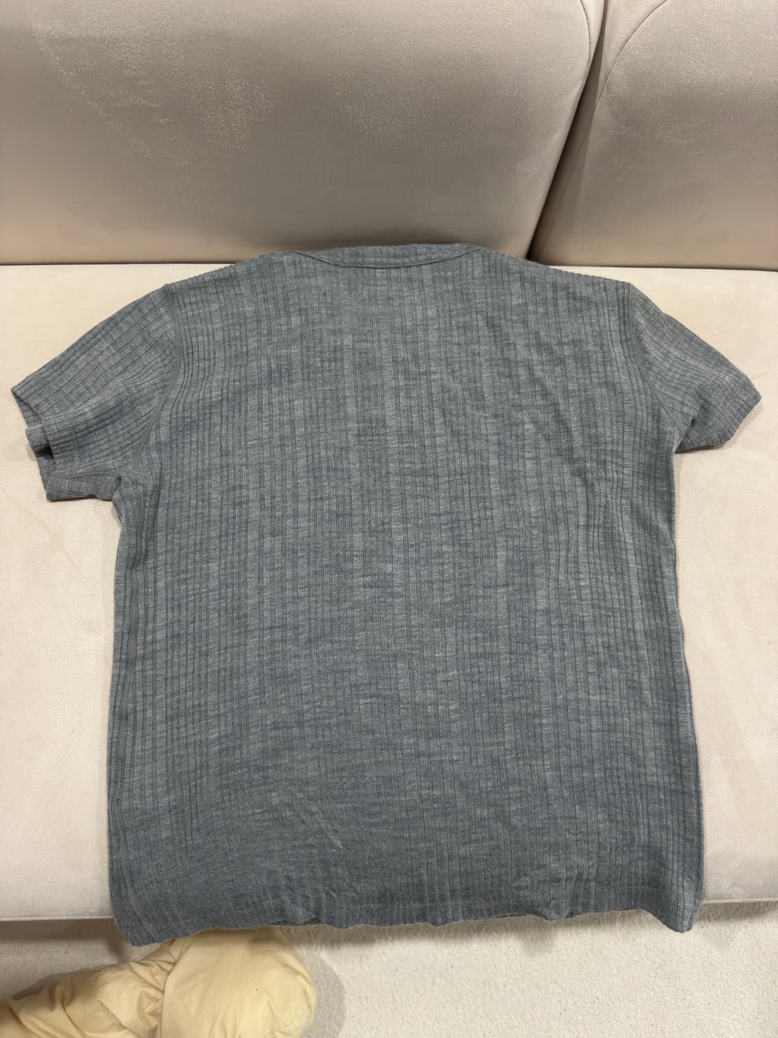 렉토 울 블렌드 팁 티셔츠 그레이 s 사이즈 팝니다. 상품이미지2