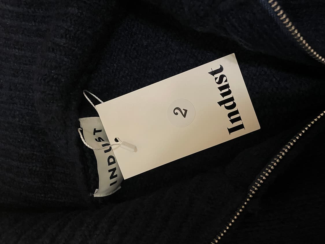 인더스트 투웨이 하이넥 풀집업 니트 네이비 상품이미지6