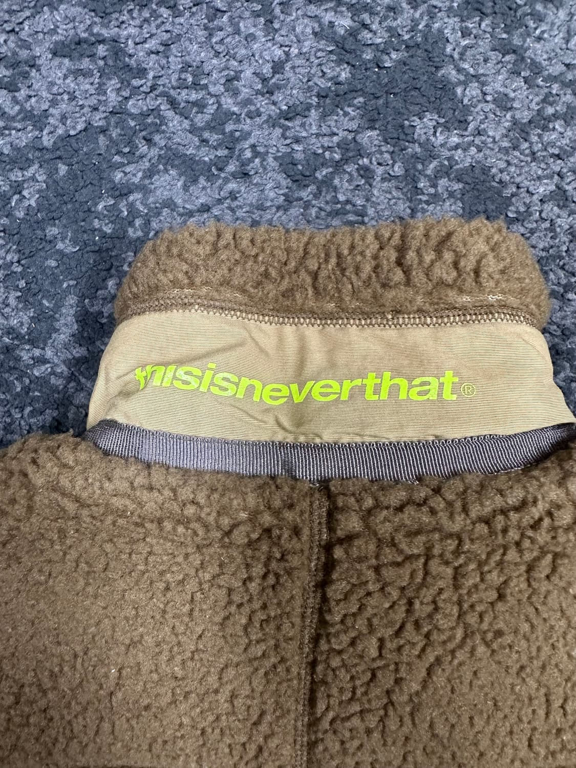 디스이즈네버댓 리버시블 플리스 브라운 M 상품이미지4