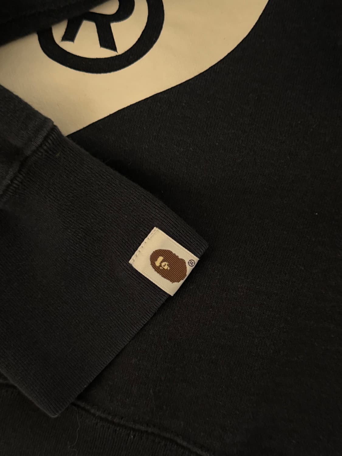 베이프 맨투맨 상품이미지2