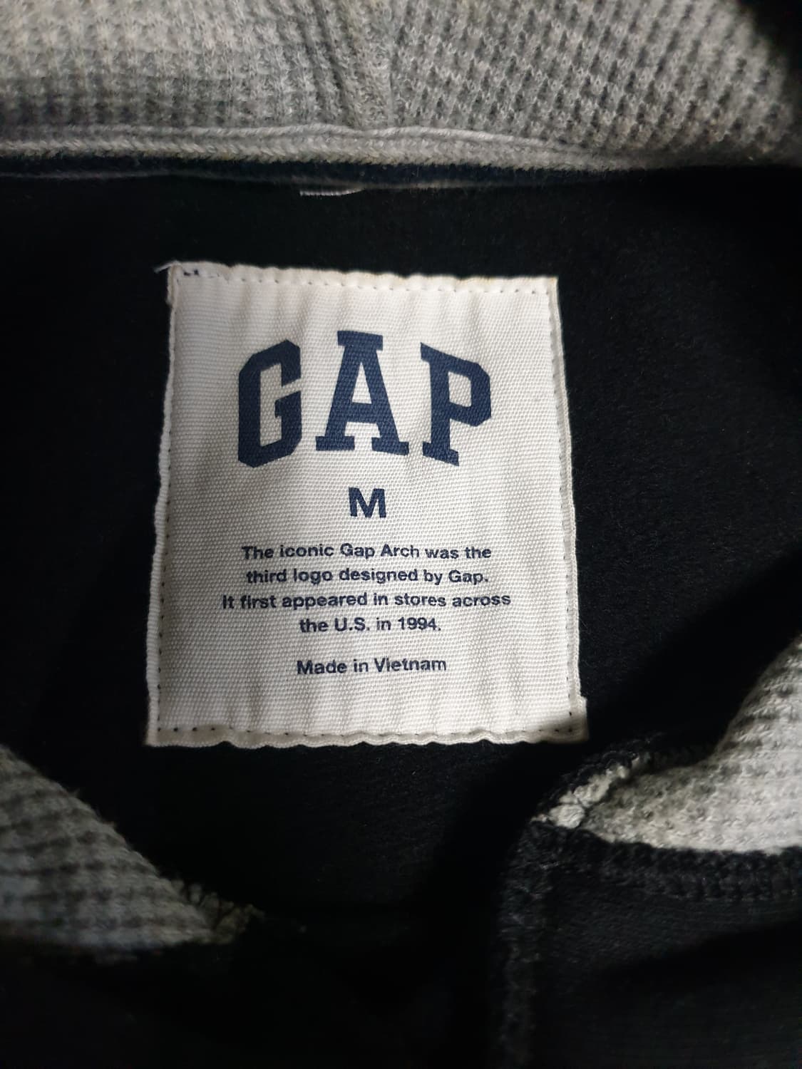 갭 레터링 레더패치 기모 후드티 블랙 (M) 상품이미지3