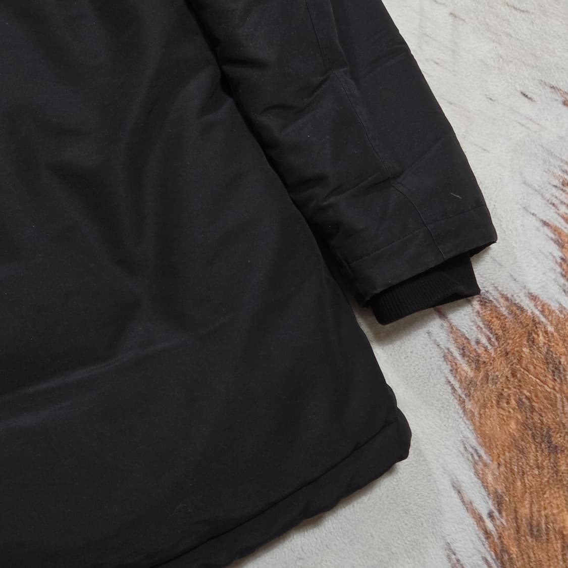 아이더 덕다운 사파리 블랙 패딩 상품이미지7