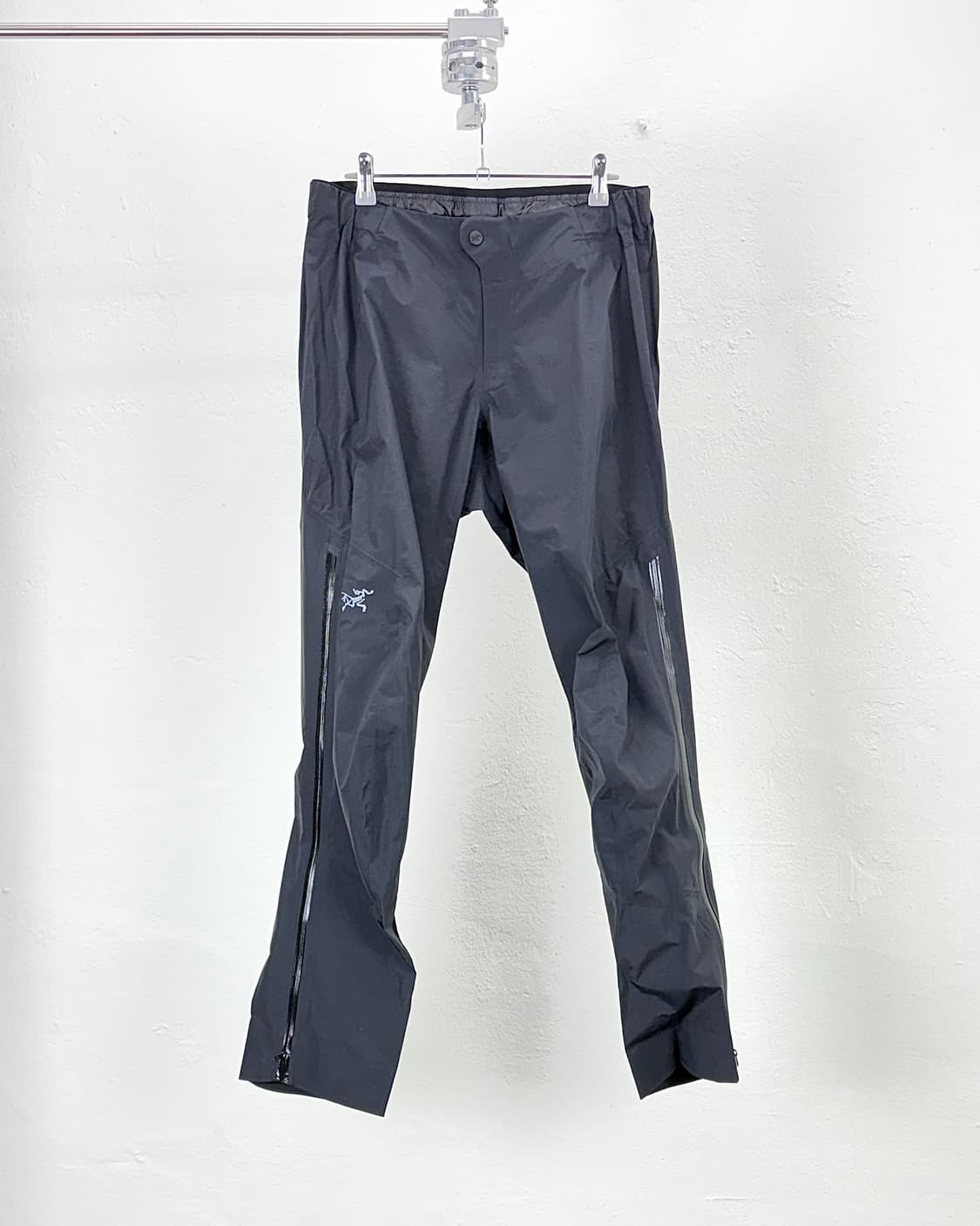 아크테릭스 제타 SL 블랙 고어텍스 팬츠 상품이미지1