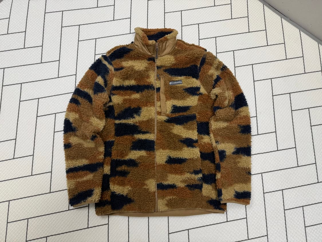 남성 95 M / 콜롬비아 카모 뽀글이 후리스 집업 상품이미지1