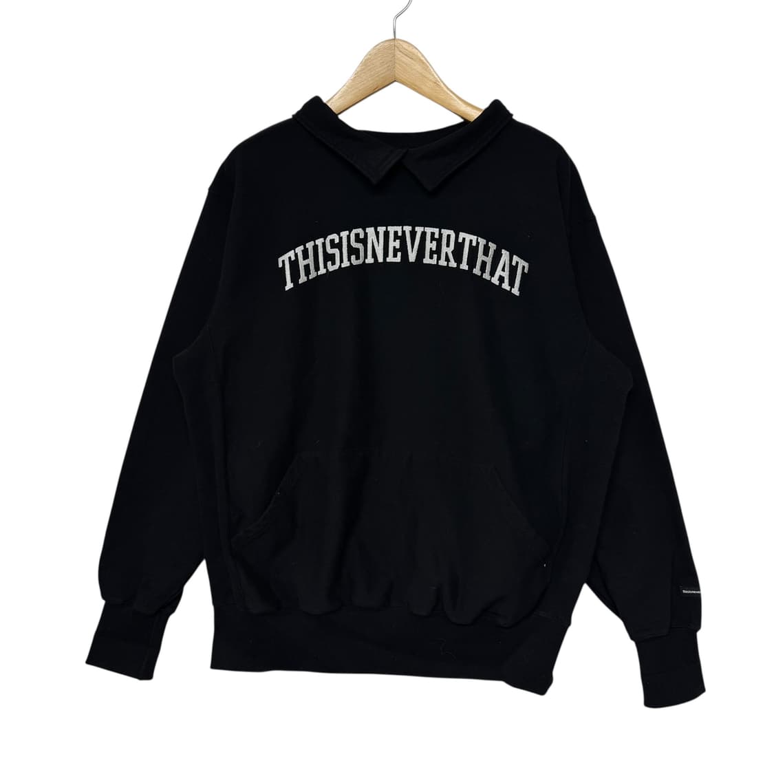 디스이즈네버댓 자수로고 카라 맨투맨 상품이미지1