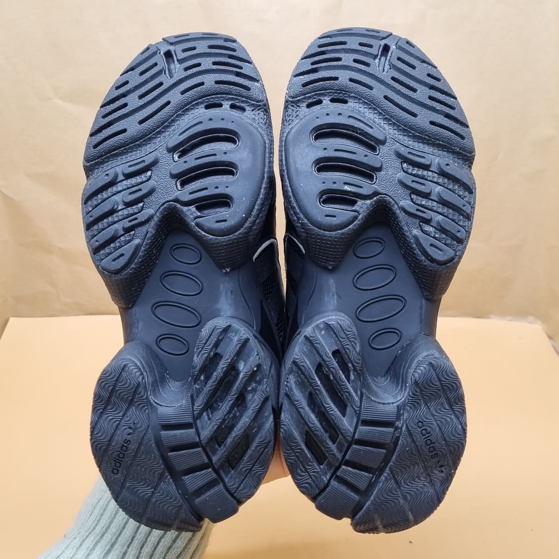 아디다스 EQT 가젤 운동화225. 상품이미지3