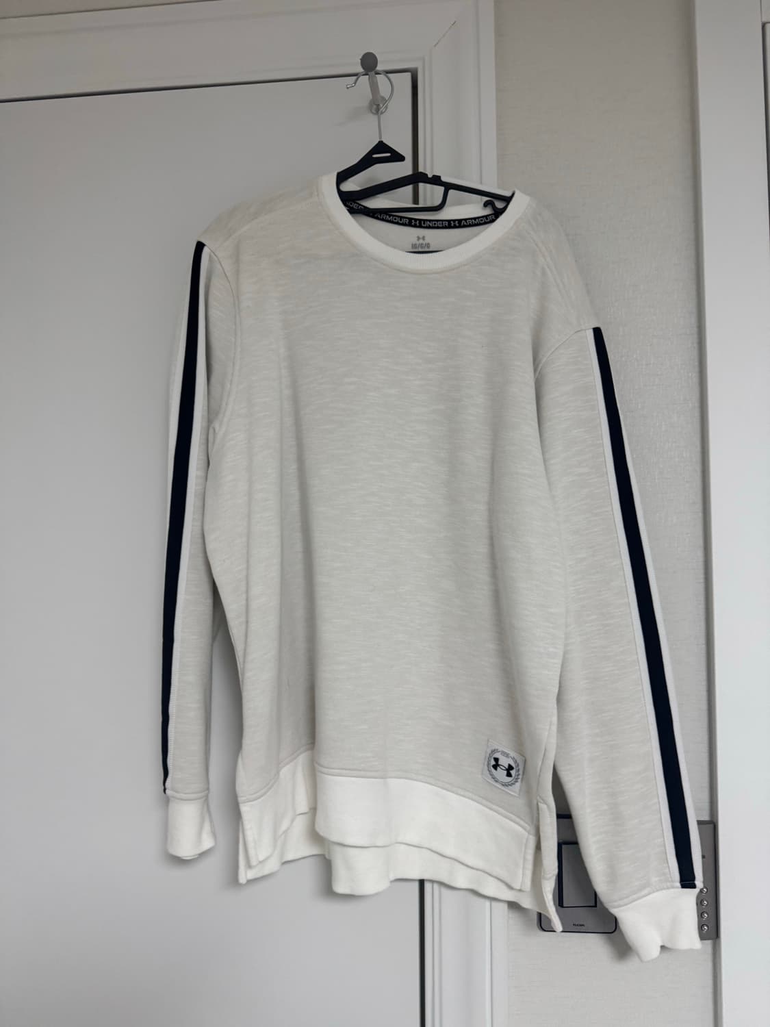 언더아머 맨투맨 상품이미지2