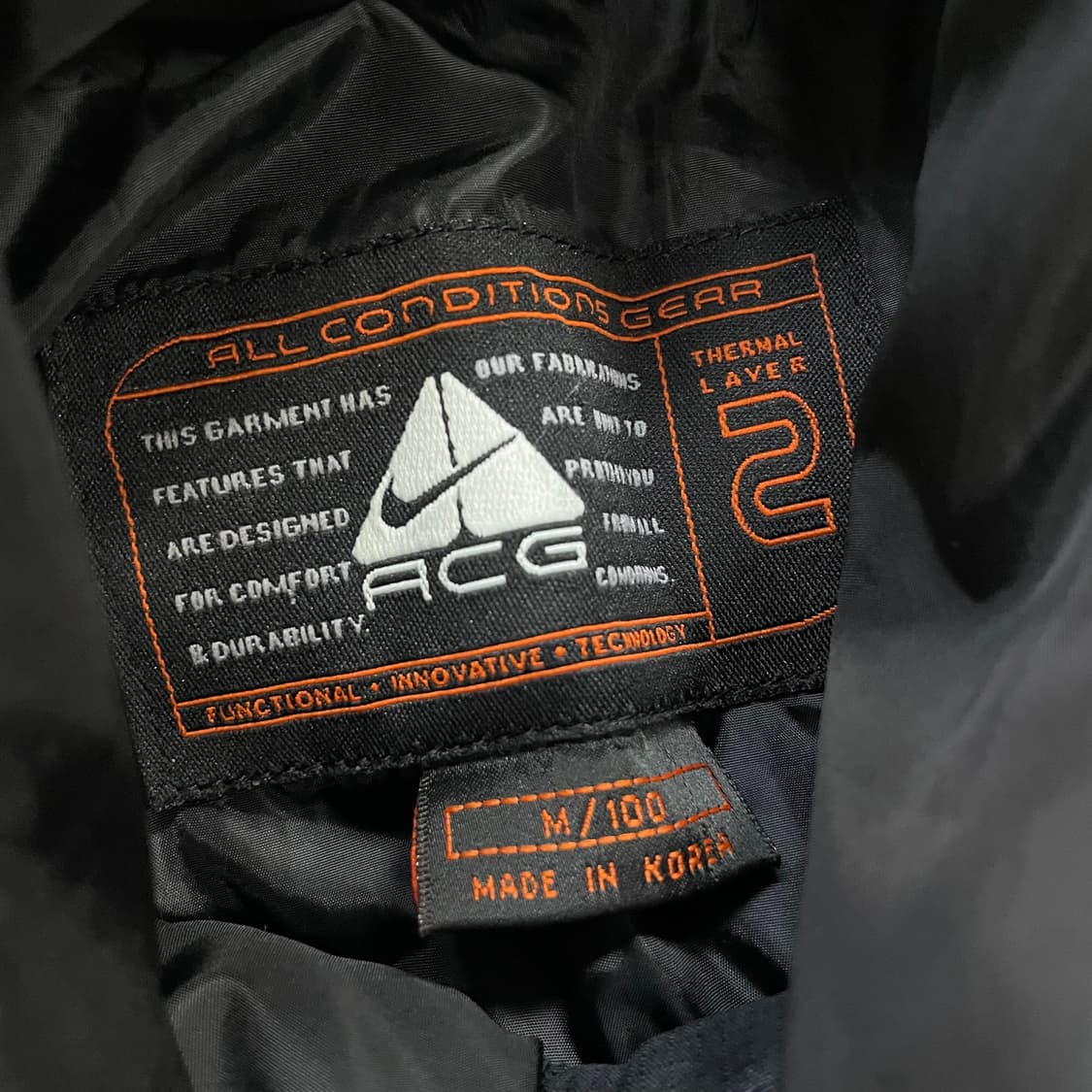 나이키 ACG 00s 스우시 덕 다운 조끼 패딩 블랙 상품이미지4