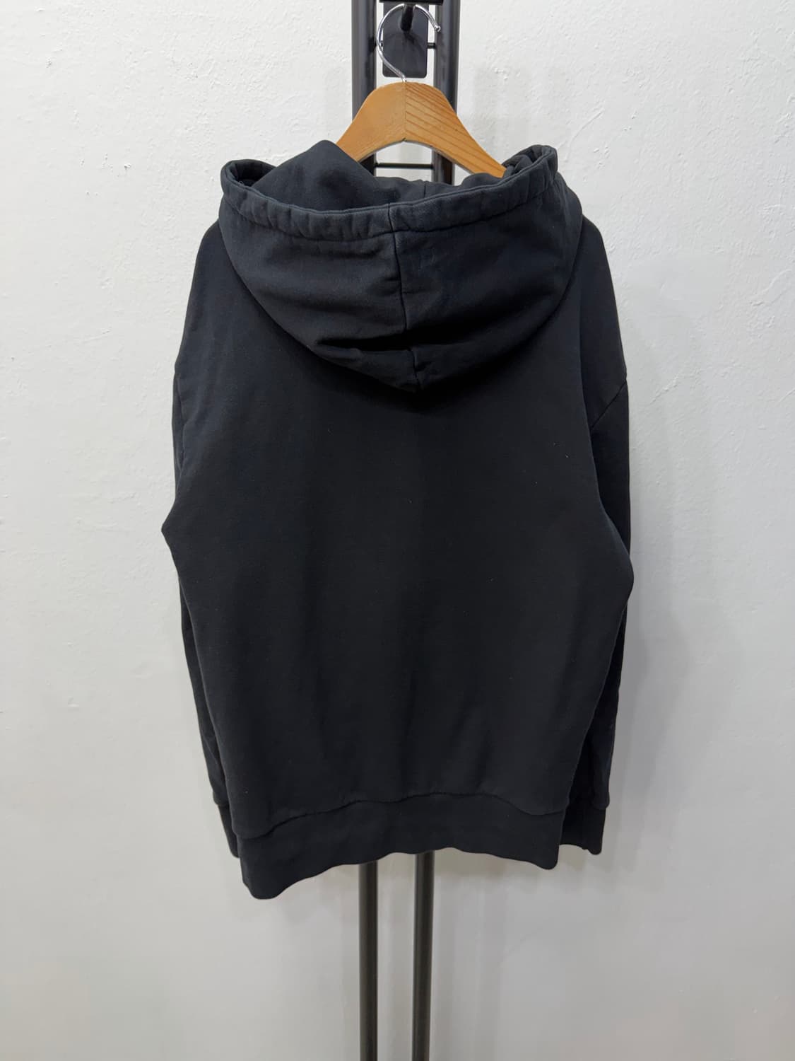 매장판정품) 메종키츠네 21ss 폭스 자수 블랙 후드집업 L 상품이미지4