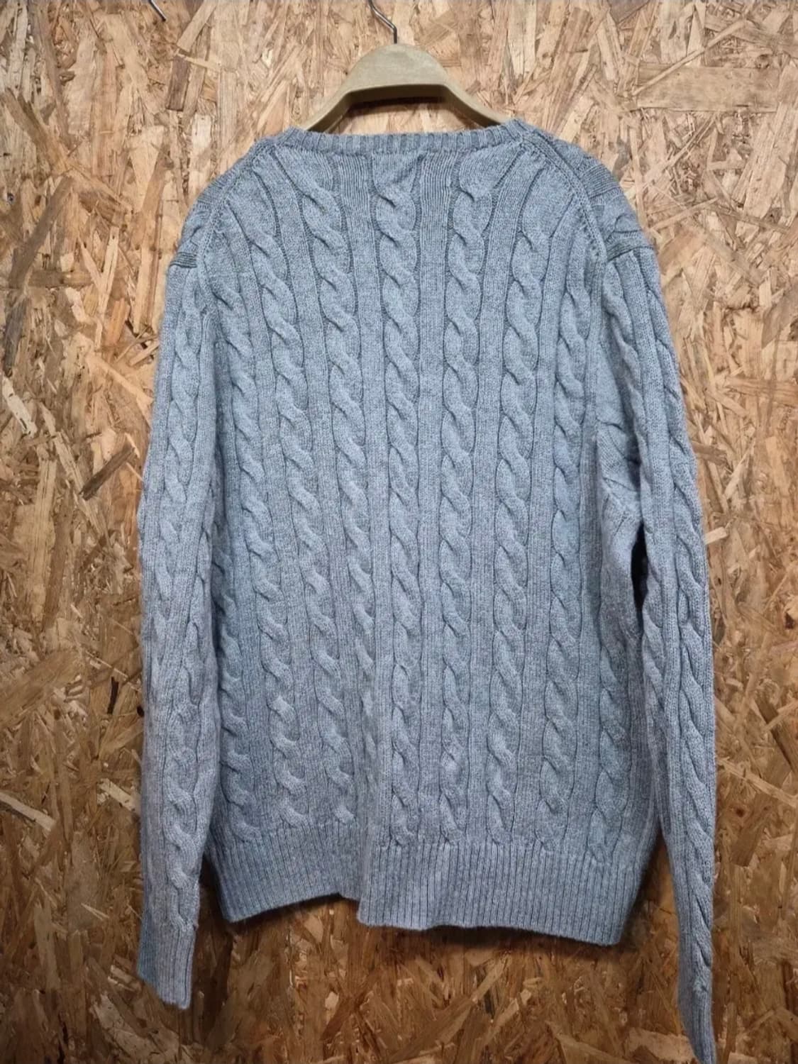 폴로 랄프로렌의 클래식한 케이블 니트 상품이미지4