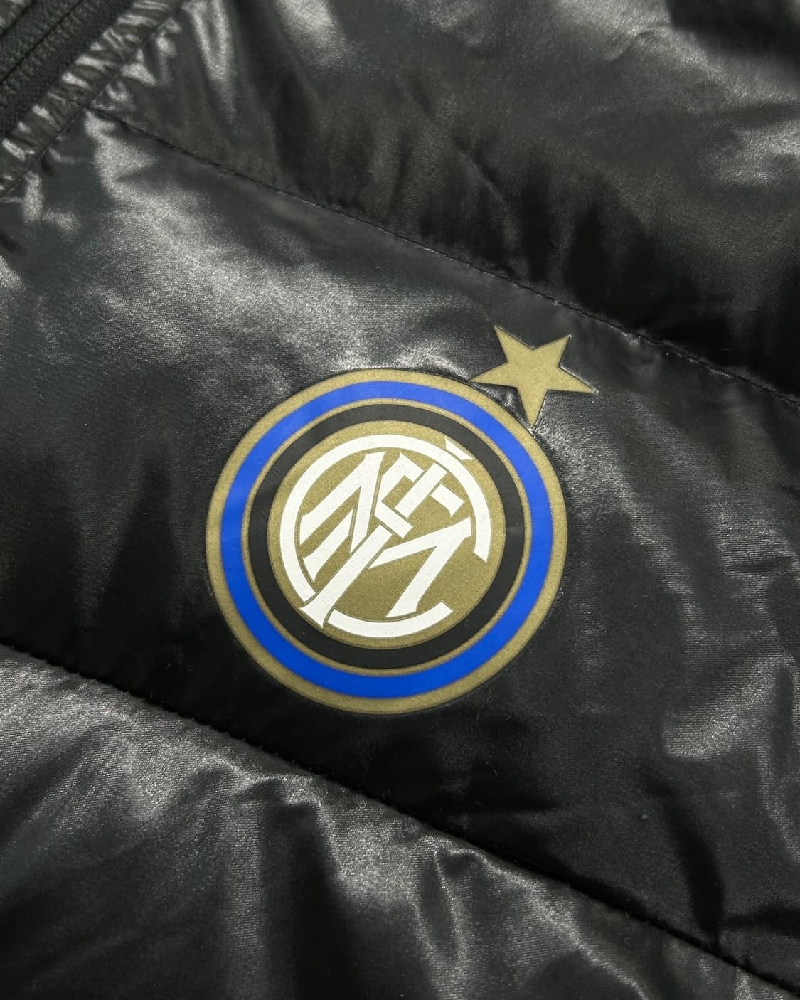 나이키 인터 밀란 구스다운 유광 경량 패딩  상품이미지2