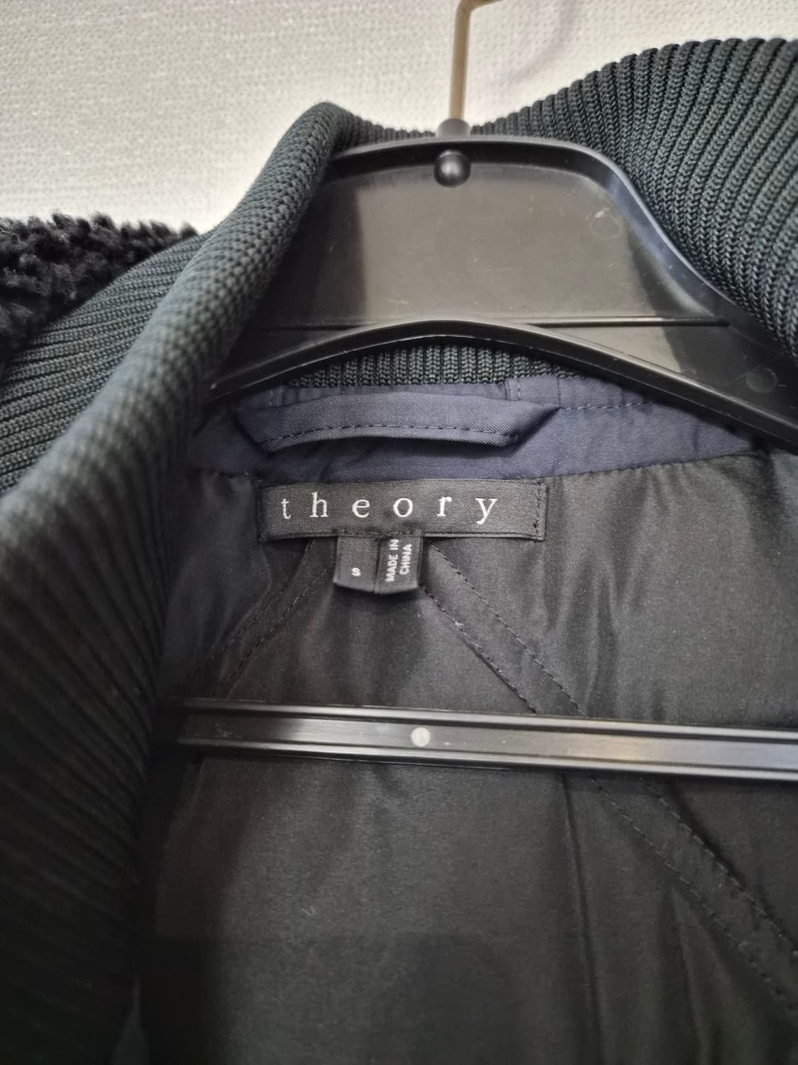 띠어리 정품 남성패딩 95 상품이미지2