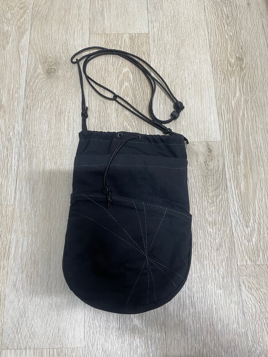 산산기어 베리드 크로스백 블랙 -25SS 상품이미지2