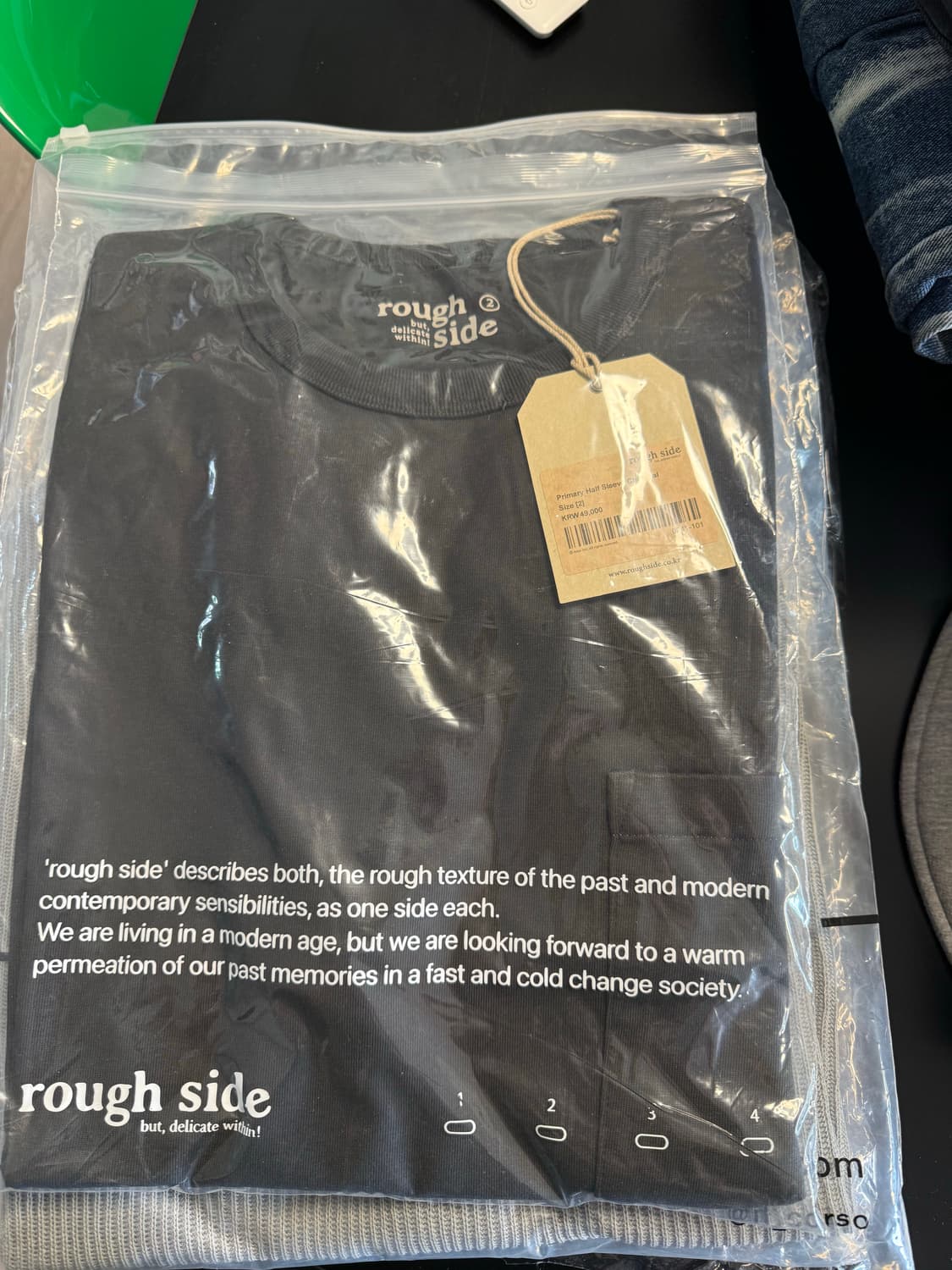 러프사이드 Primary Half Sleeve Charcoal 상품이미지3