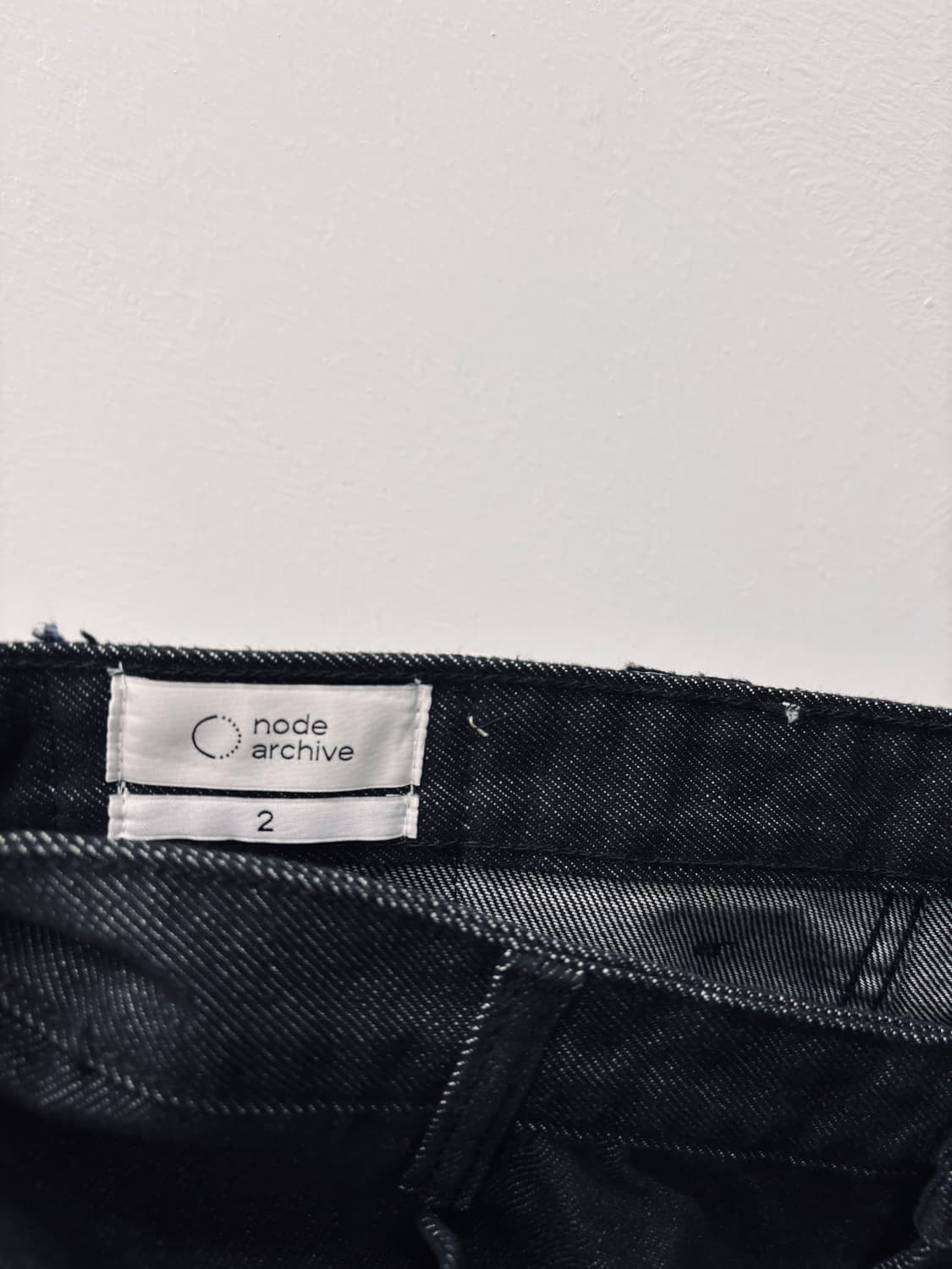 노드 아카이브(Node Archive) 턱 와이드 생지 데님 팬츠 상품이미지4