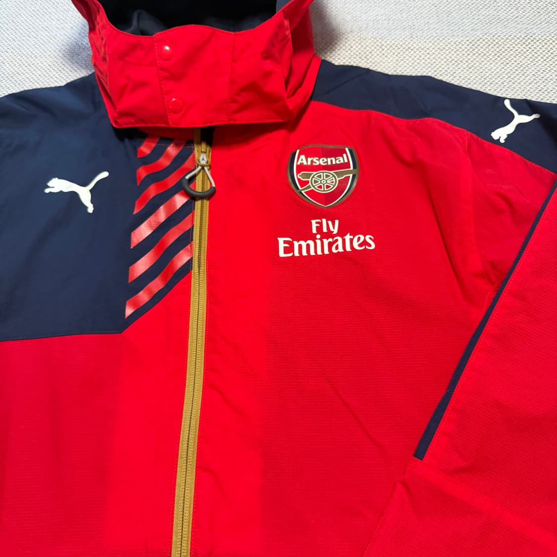 푸마 아스날 바람막이 자켓 상품이미지2