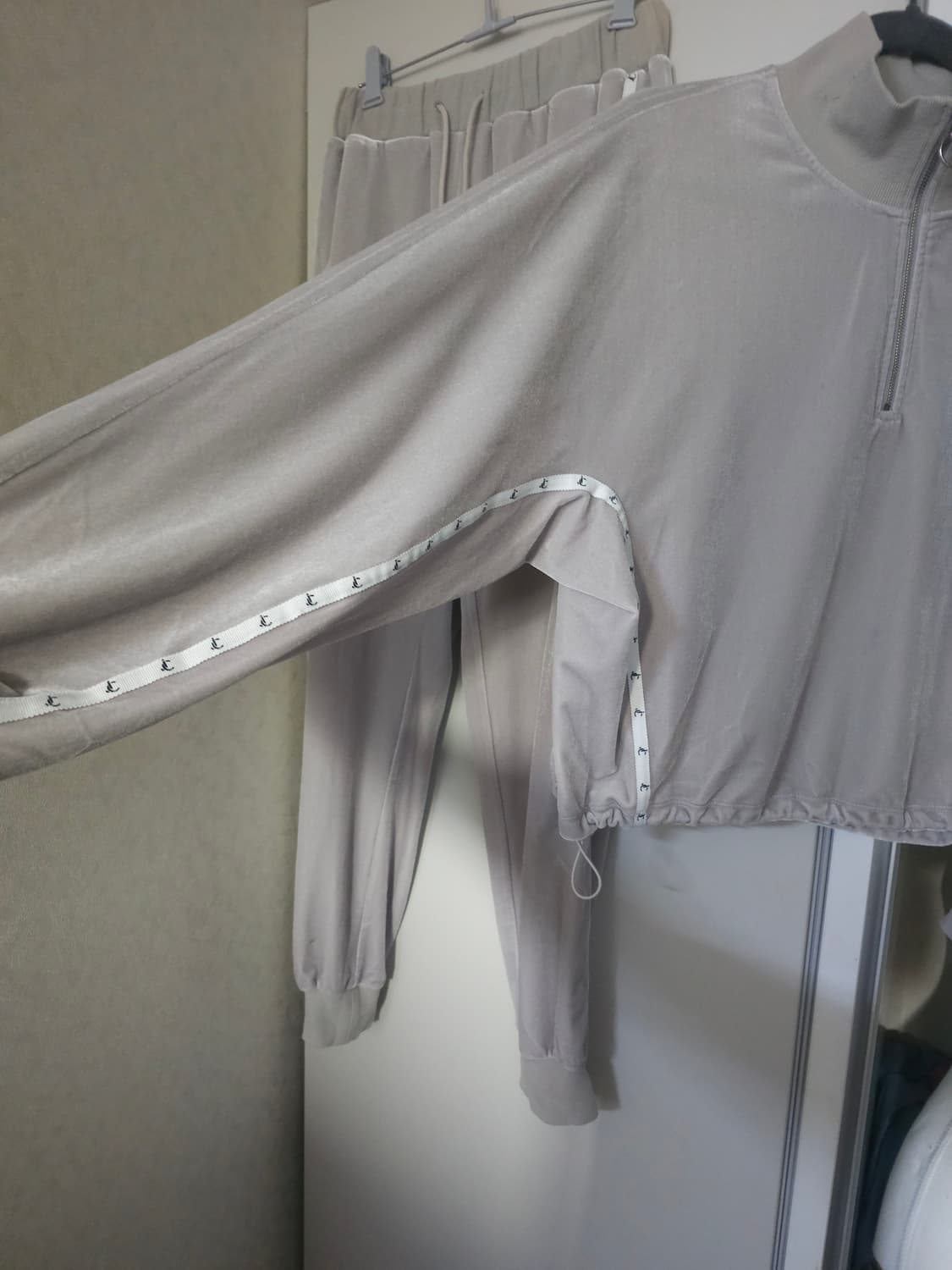 쥬시 꾸뛰르 벨벳트레이닝복 셋트 셋업 상품이미지2