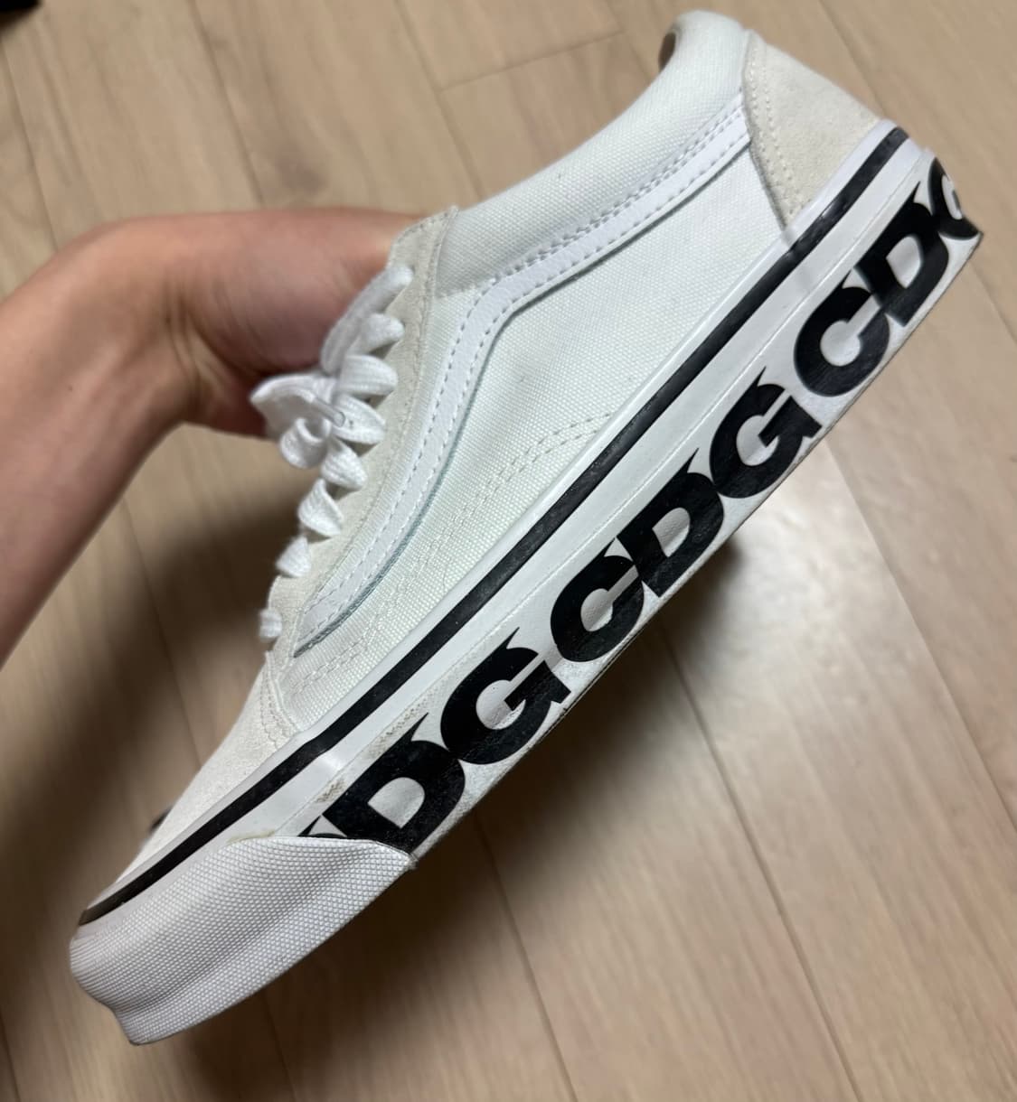 꼼데가르송 x 반스(CDG x Vans) 올드스쿨 화이트 270 상품이미지3