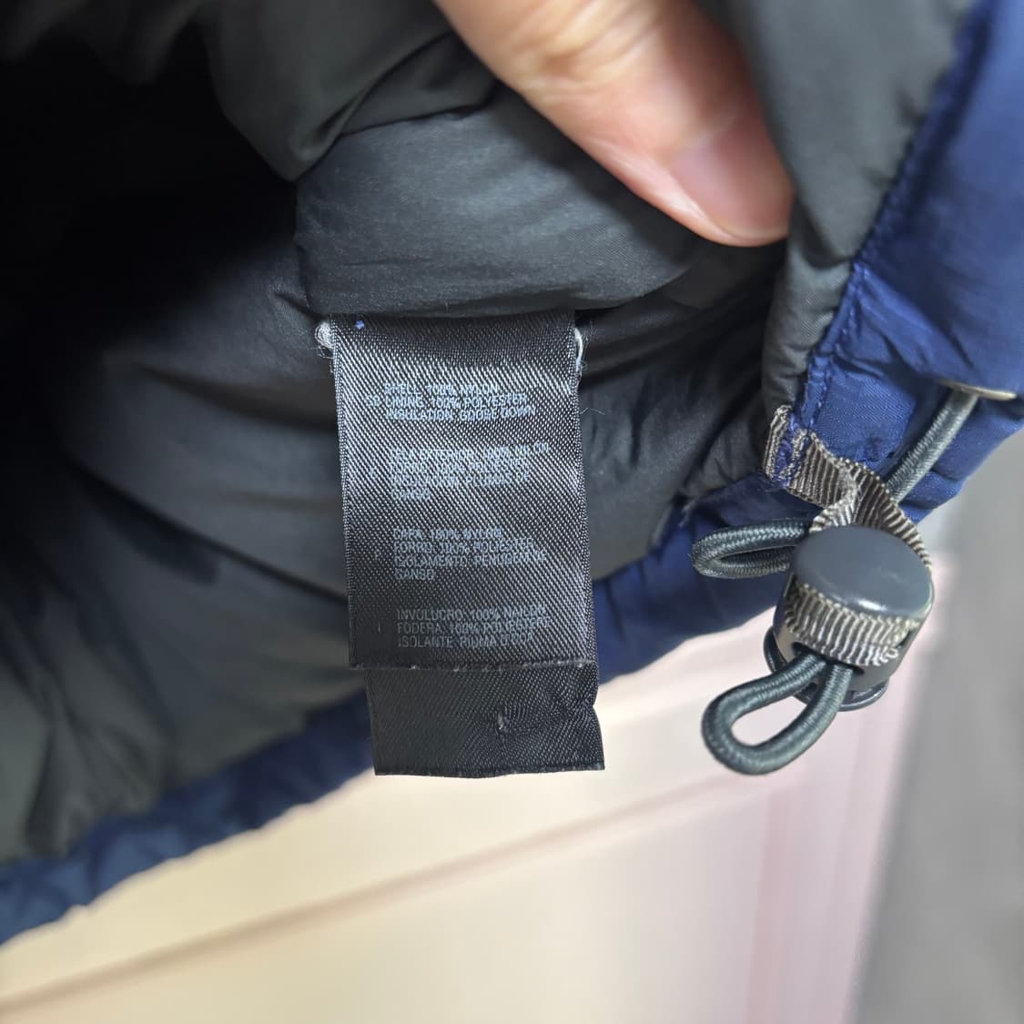 노스페이스 눕시 700 구스다운 패딩 조끼 그레이 네이비 상품이미지3