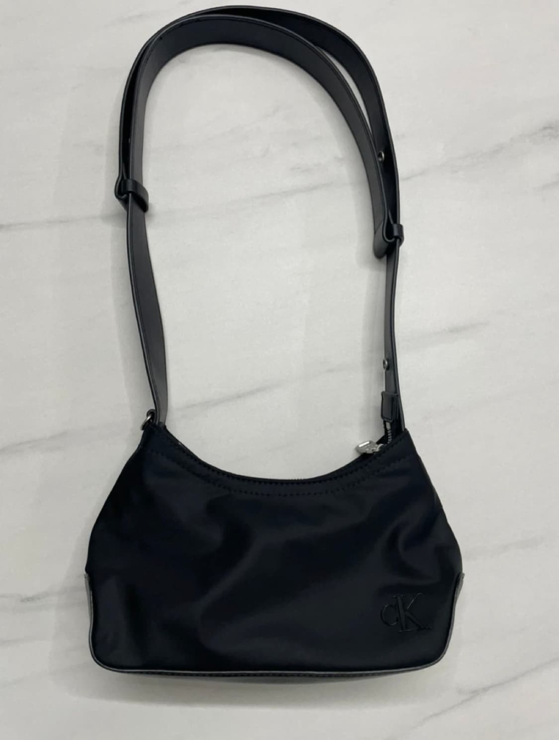 캘빈클라인 숄더백 상품이미지1