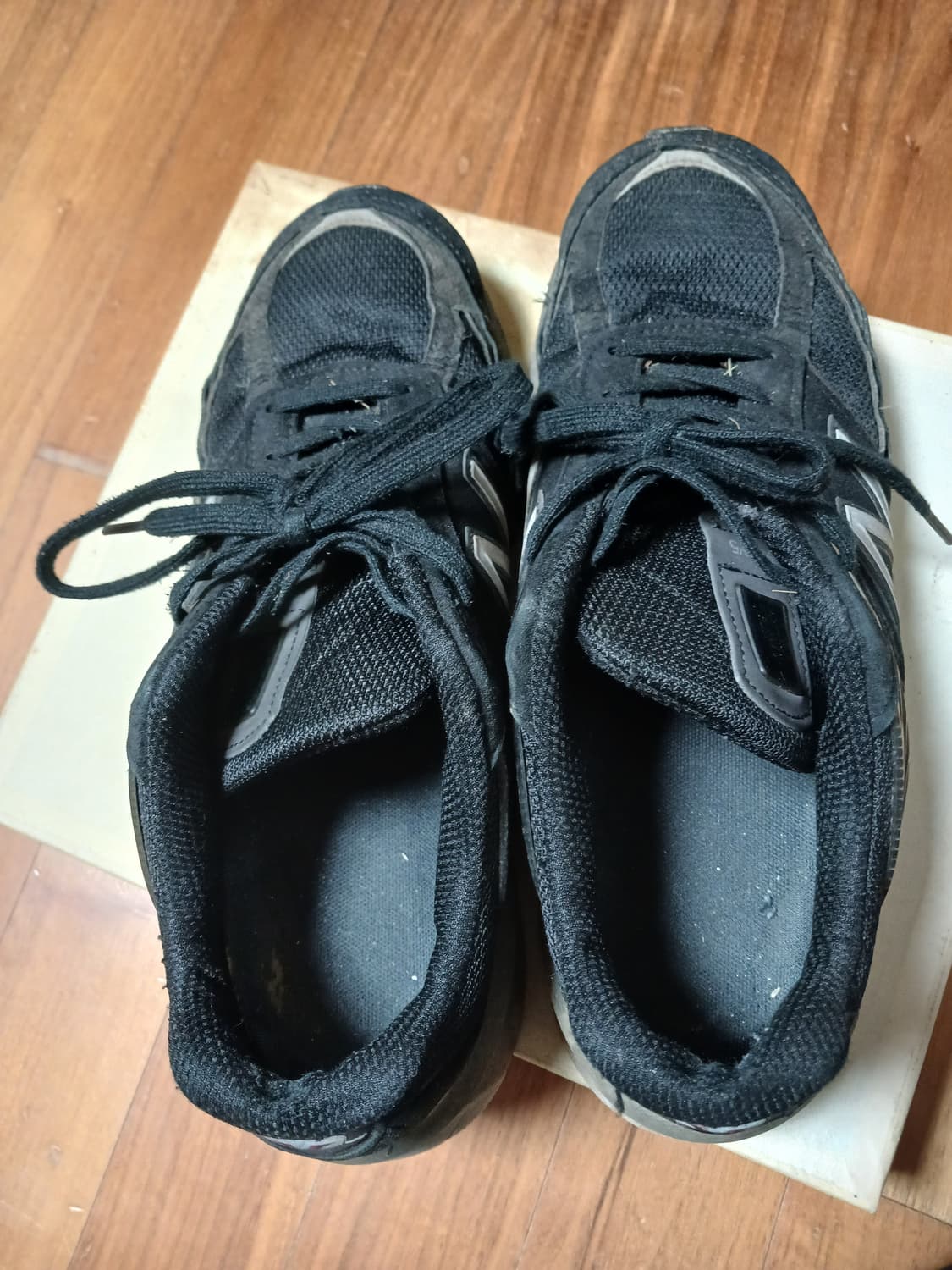 뉴발란스 블랙 990v5 275 상품이미지3