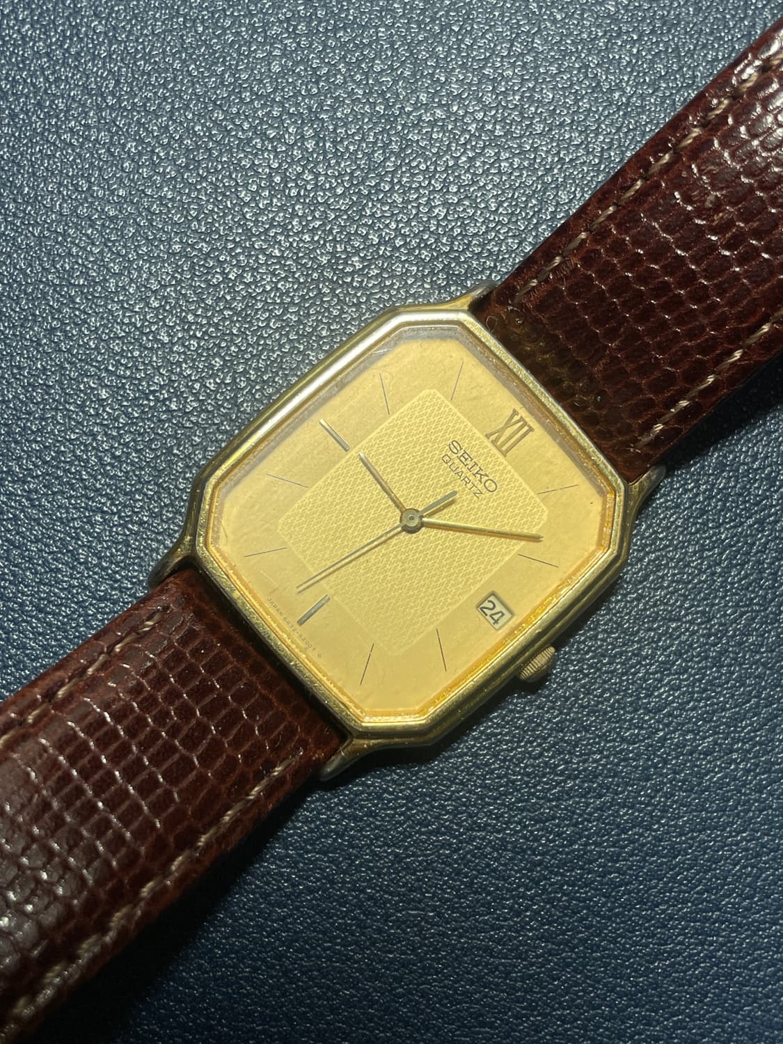 빈티지 세이코 쿼츠 레더 시계 상품이미지3