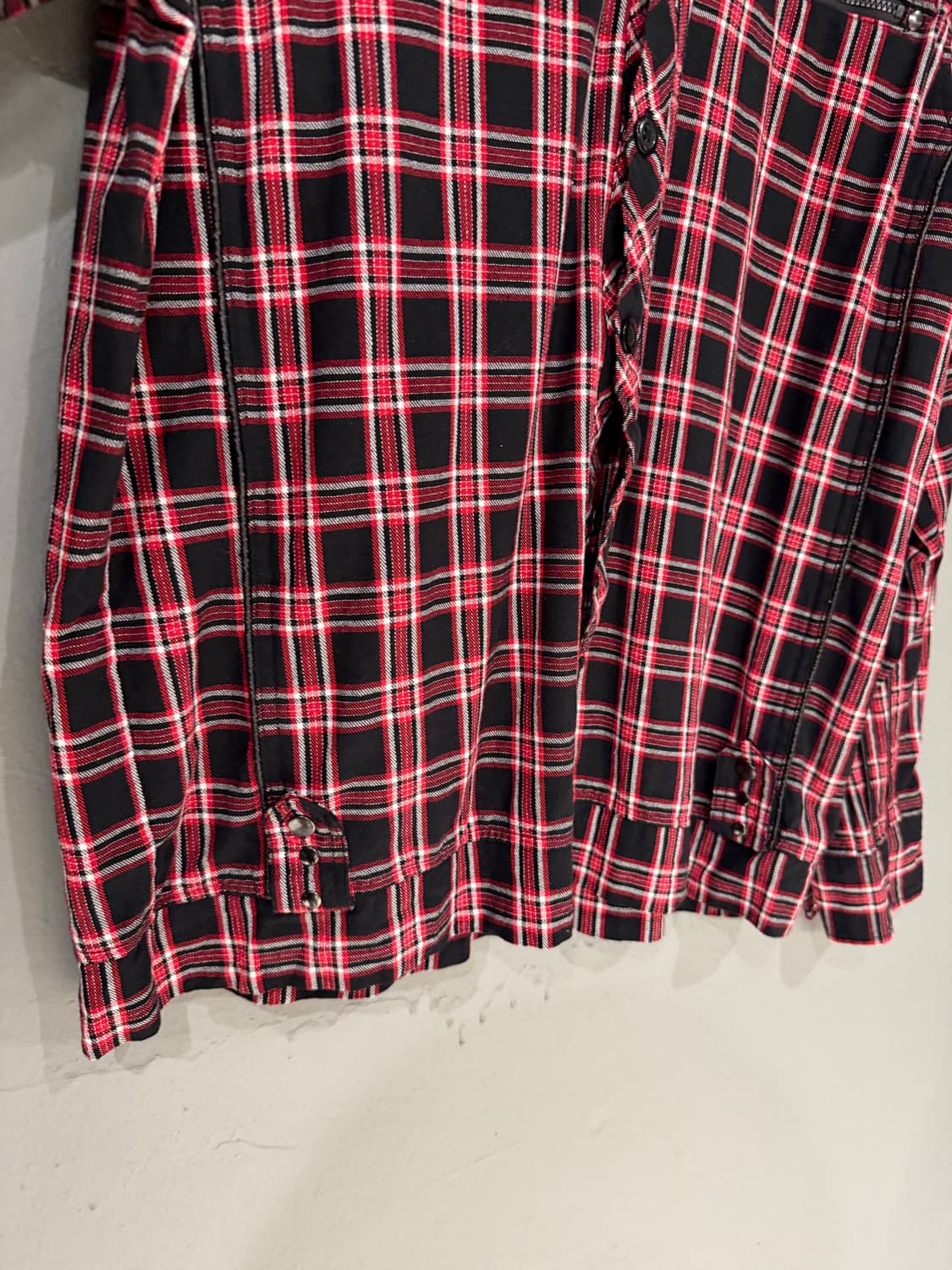 red check zipper detail hood shirt 상품이미지10