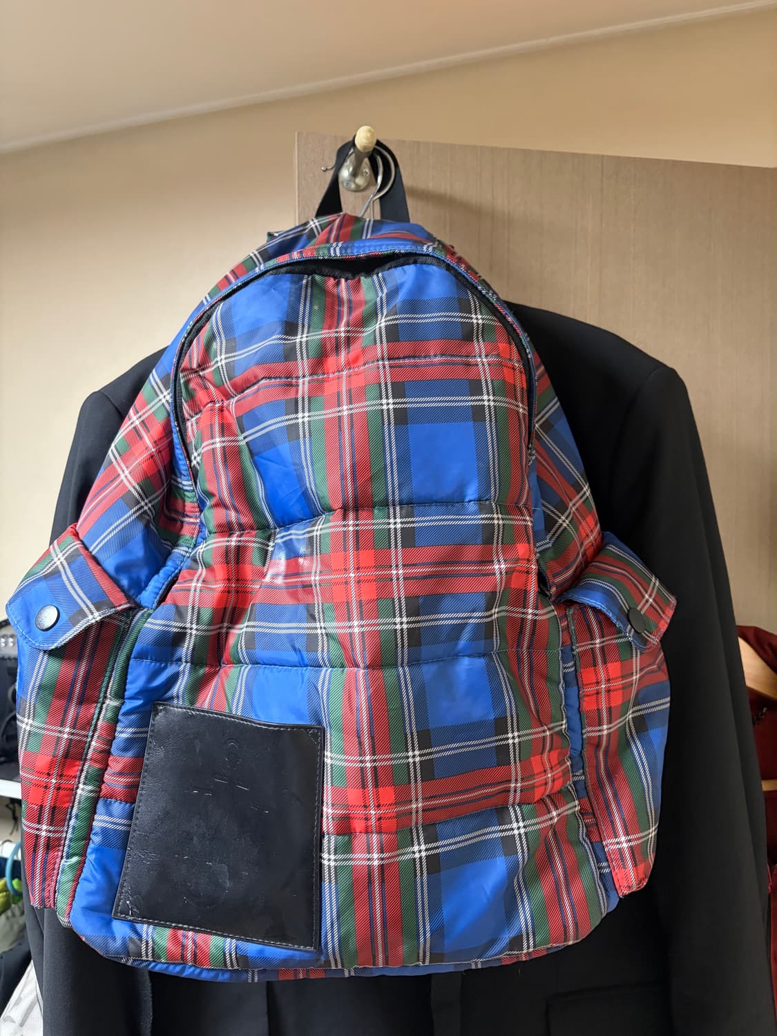 유니클로 jw앤더슨 백팩 상품이미지1