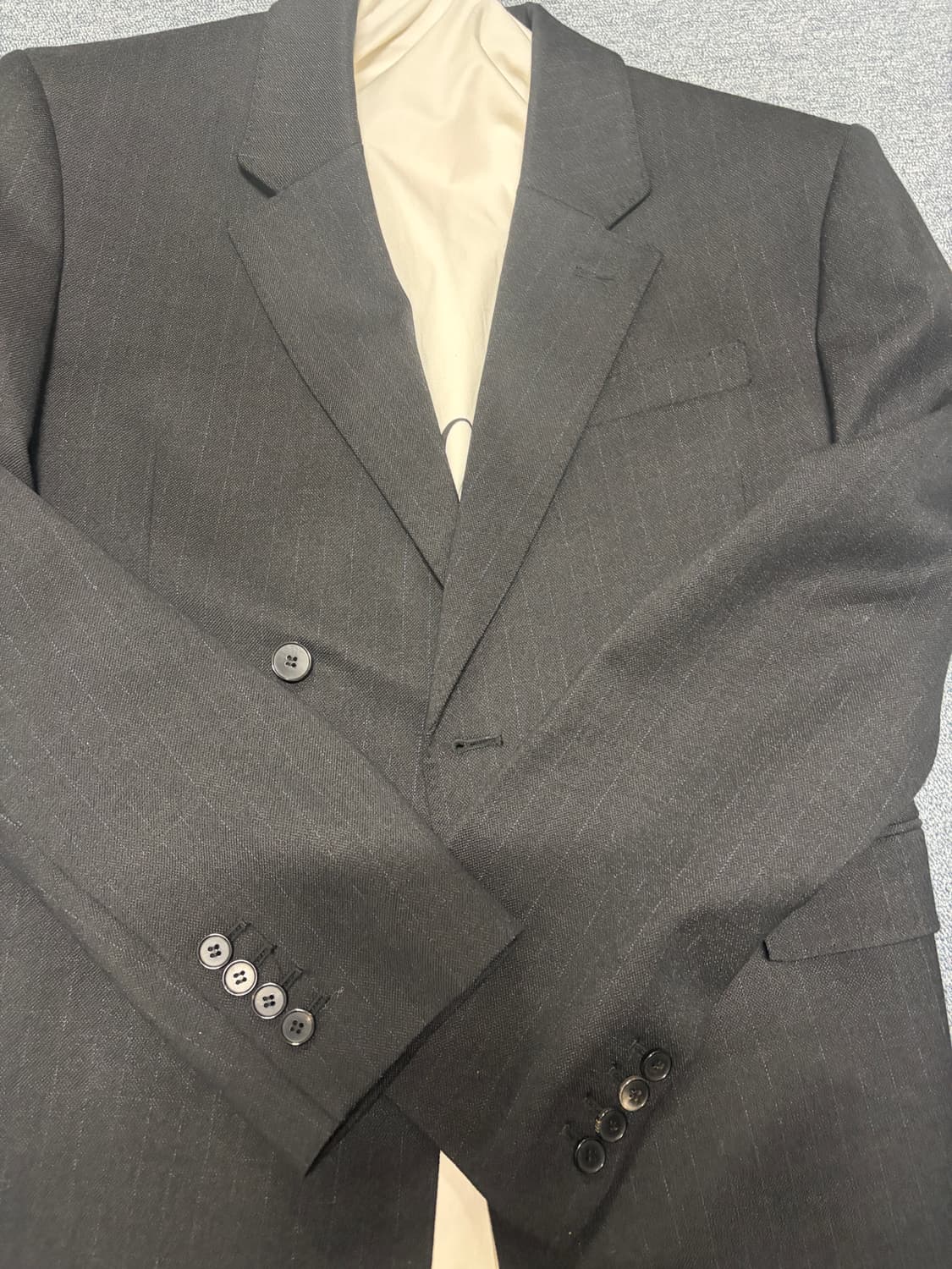 엘무드 엘 클래식 테일러드 울 스트라이프 블레이저 차콜 44 상품이미지3