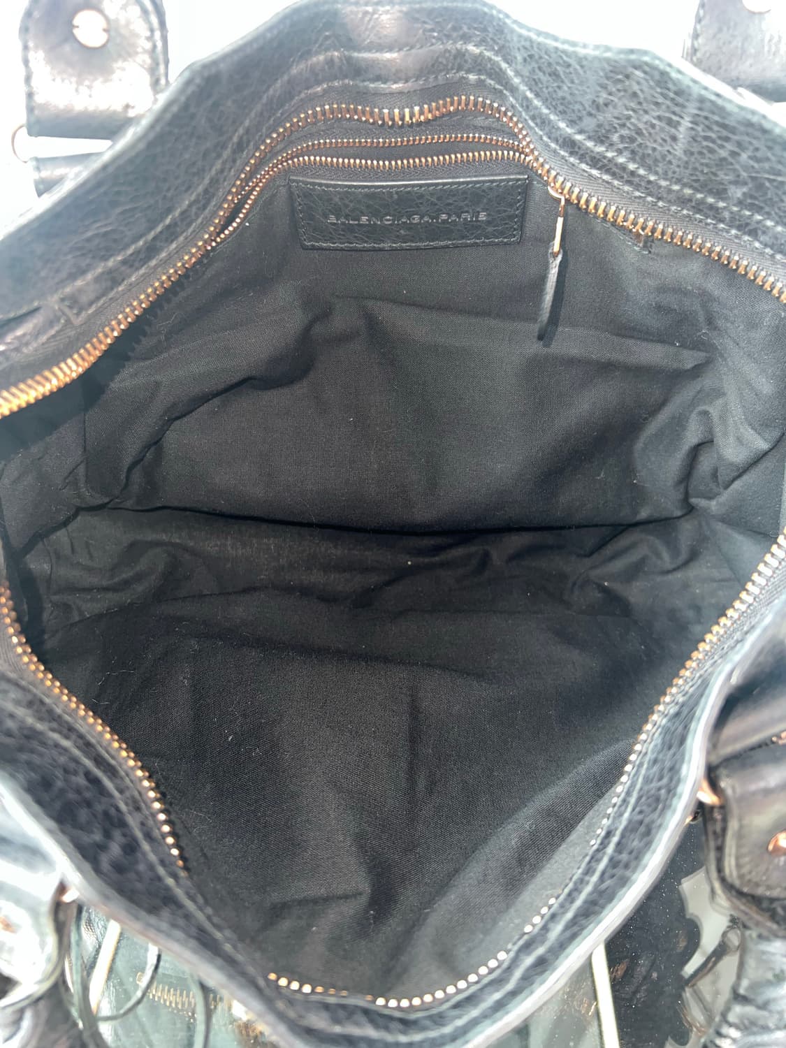 발렌시아가 시티 모터백 상품이미지8