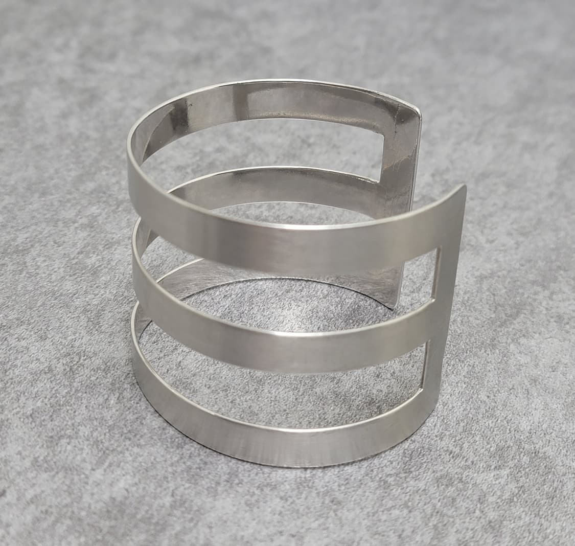 wide bangle bracelet 상품이미지2