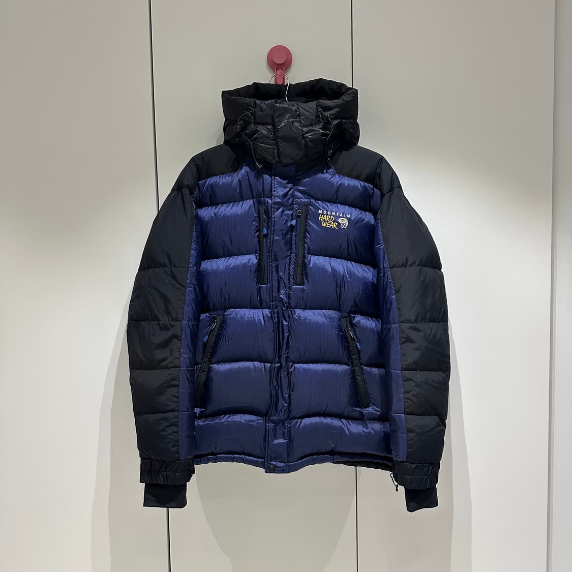 마운틴하드웨어 콘듀잇 패딩 상품이미지2