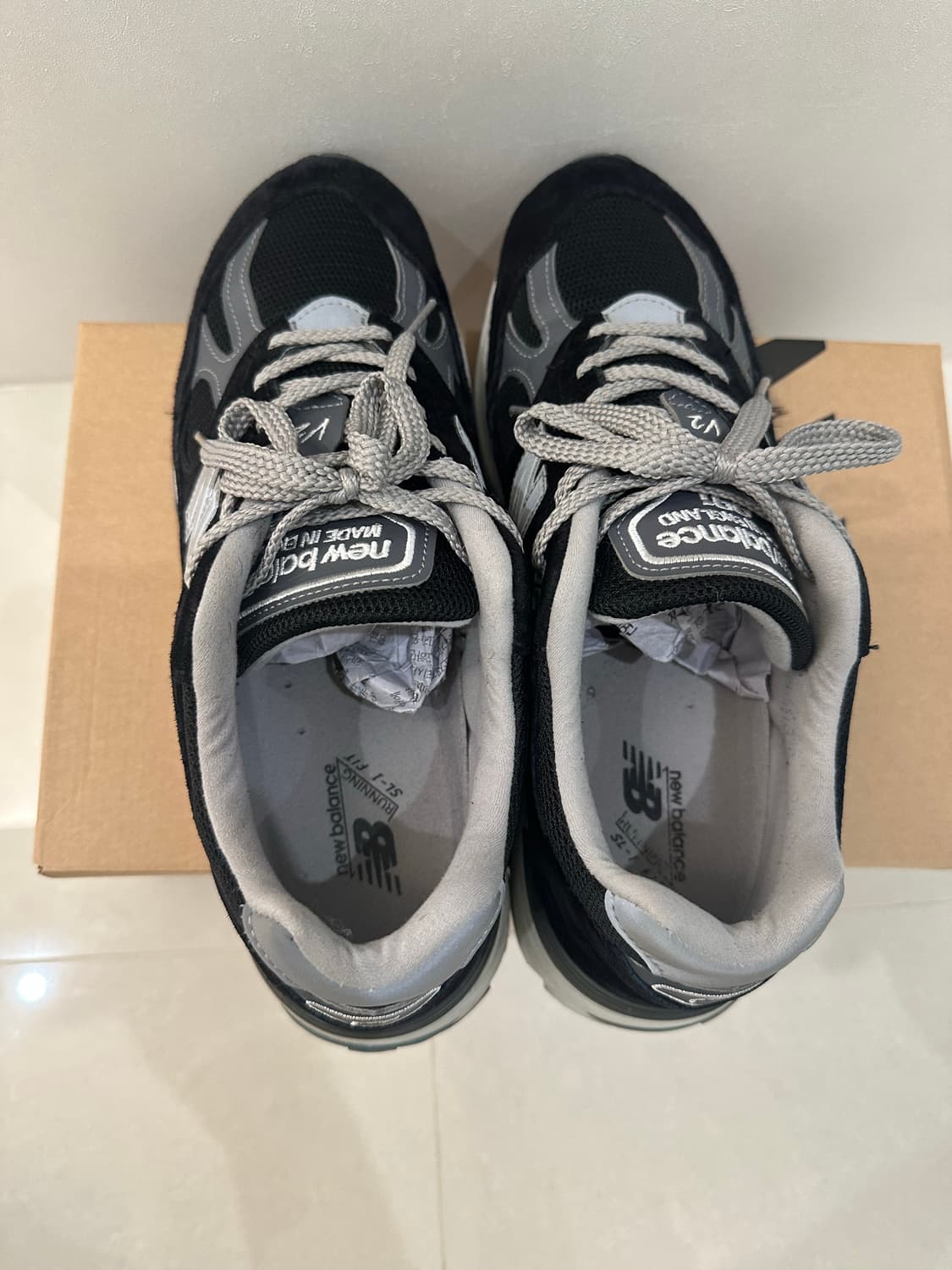 [USED][280] NEW BALANCE 991v2 BLACK 상품이미지4