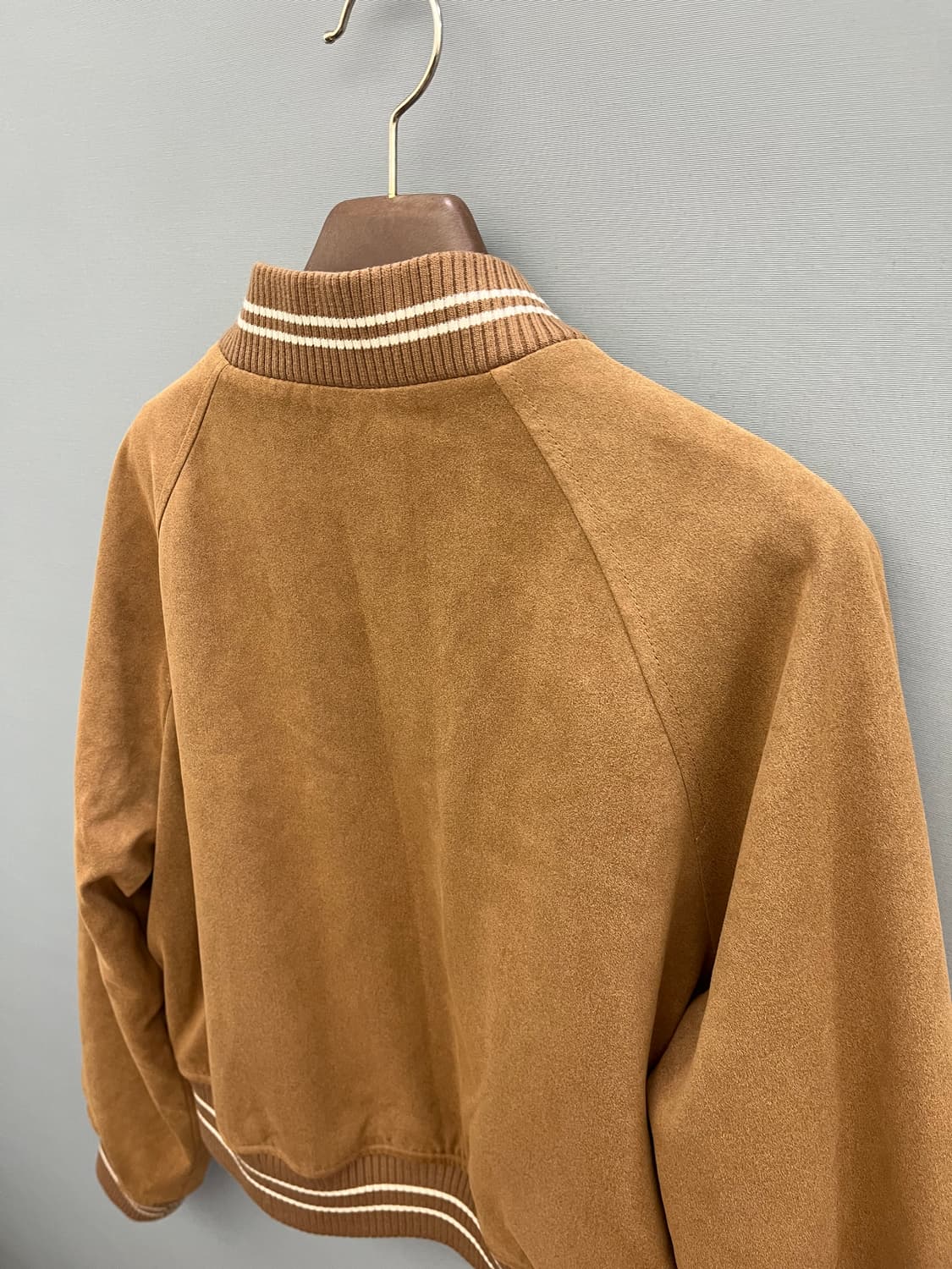 마리떼 프랑소와 저버 23FW 울 블렌드 바시티 재킷 공용 상품이미지7