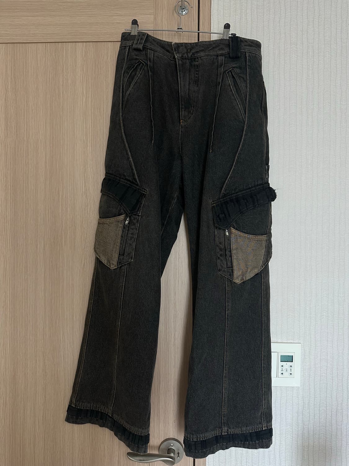 Xs) xlim 엑슬림 EP.7 05 TROUSERS 블랙 카고팬츠 상품이미지1