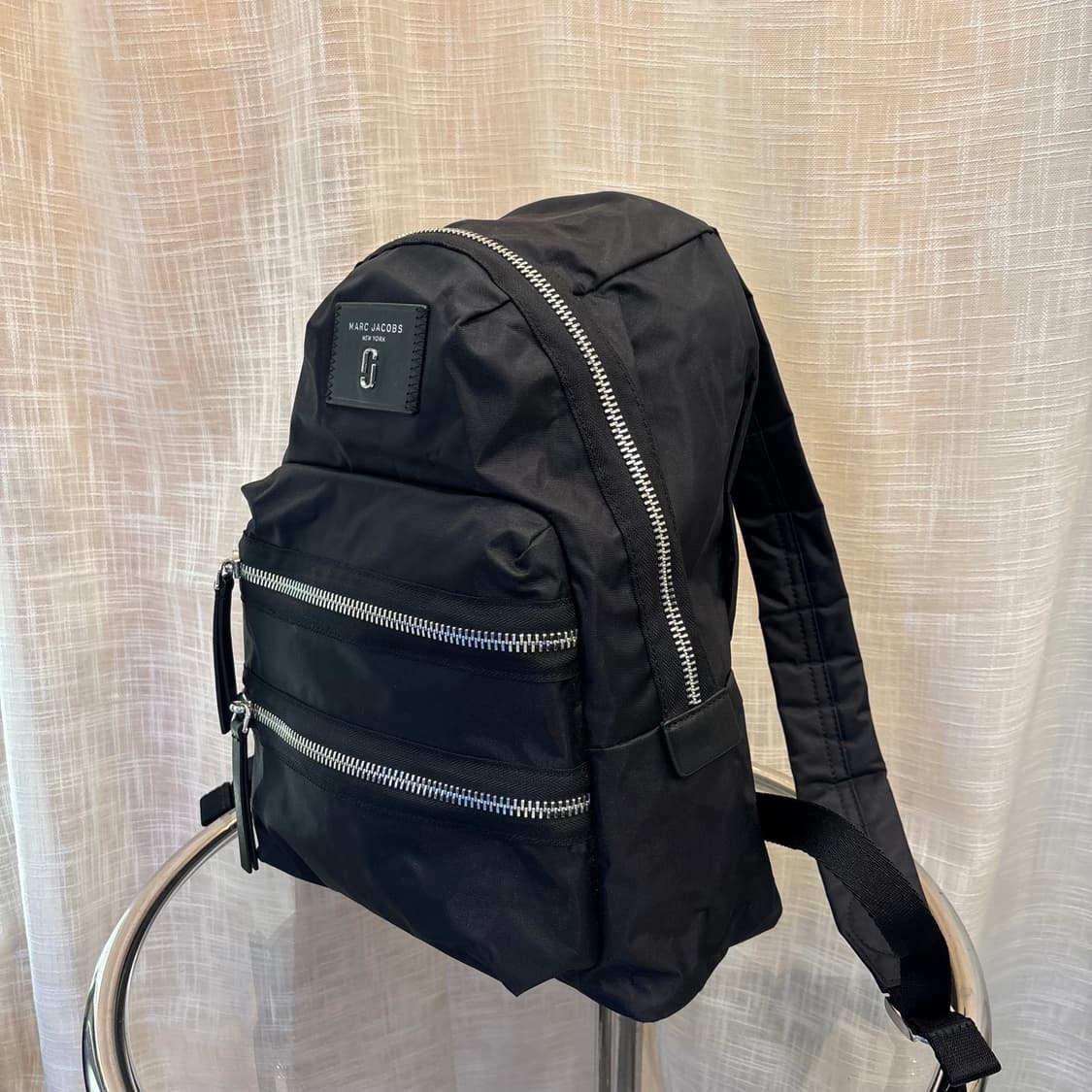 정품 마크제이콥스 나일론 백팩      상품이미지3