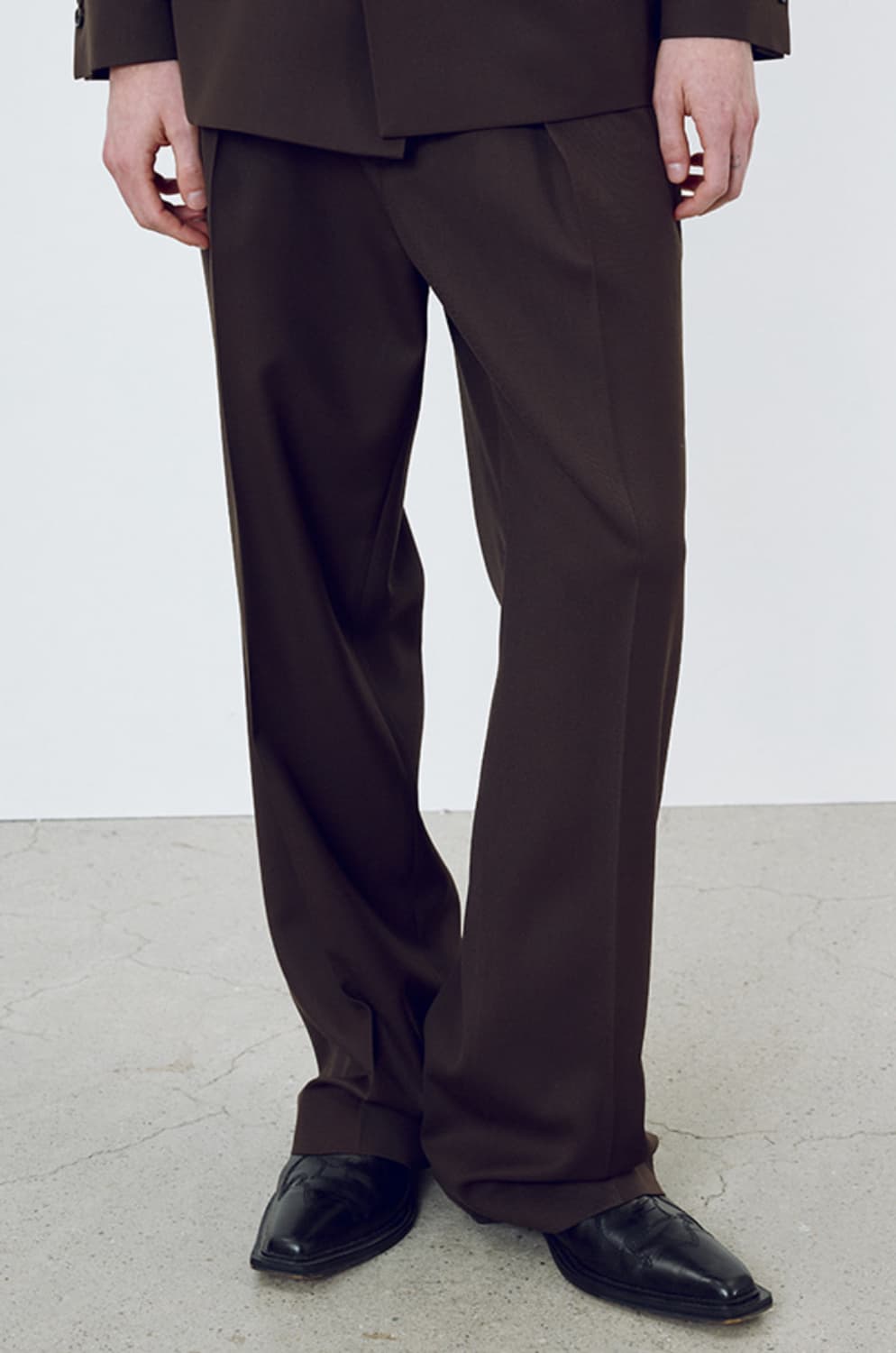 [새상품급] Wool Twill Pleated Wide Trousers 상품이미지1