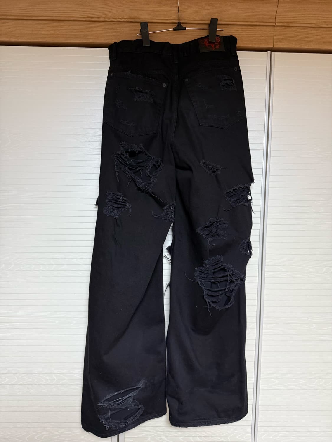 1) 에모스탠스클럽 디스 배기진 상품이미지2