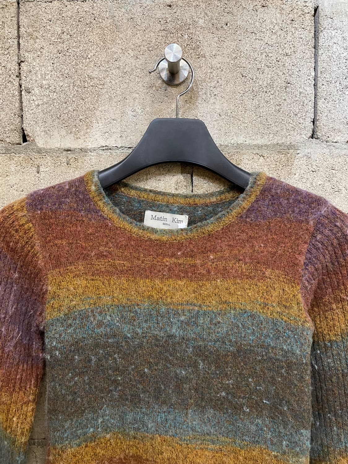 마뗑킴 그라데이션 스너그 니트  상품이미지2