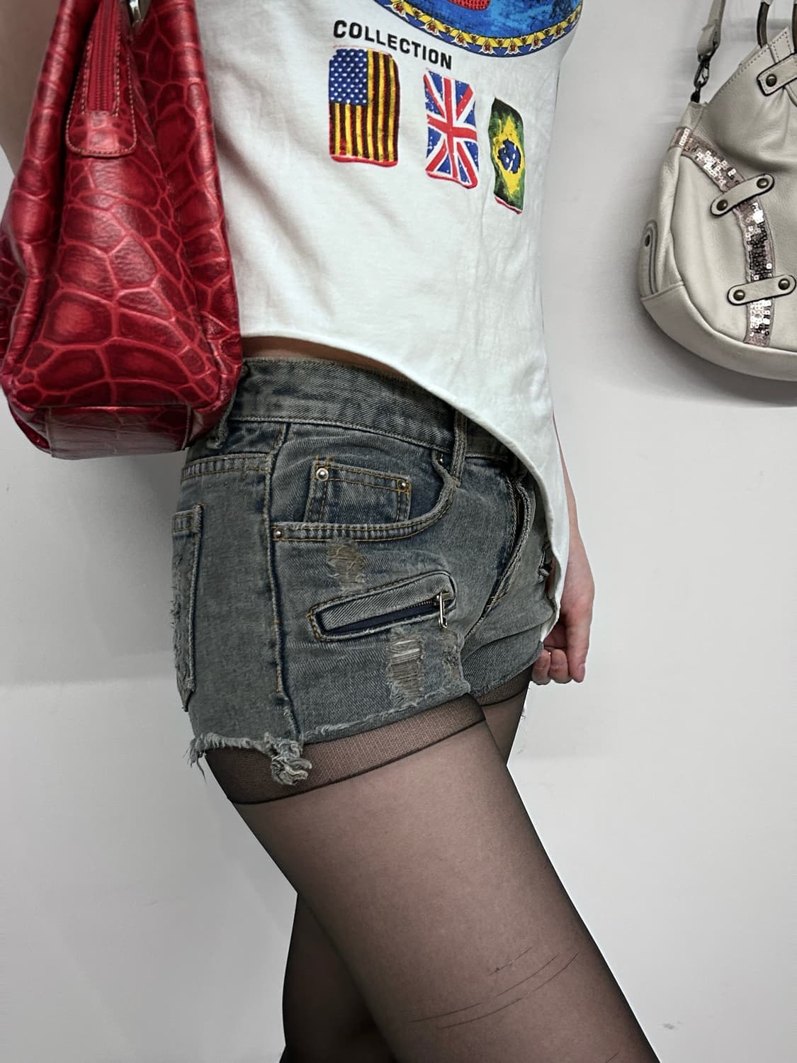 Distressed Zip Detail Denim Shorts 상품이미지2