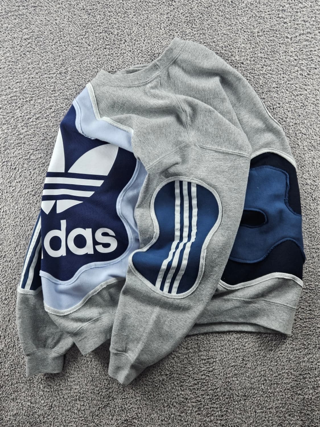 아디다스 X 길단 아플리케 커스텀 스웻 맨투맨 ( L )/ 10993 상품이미지3