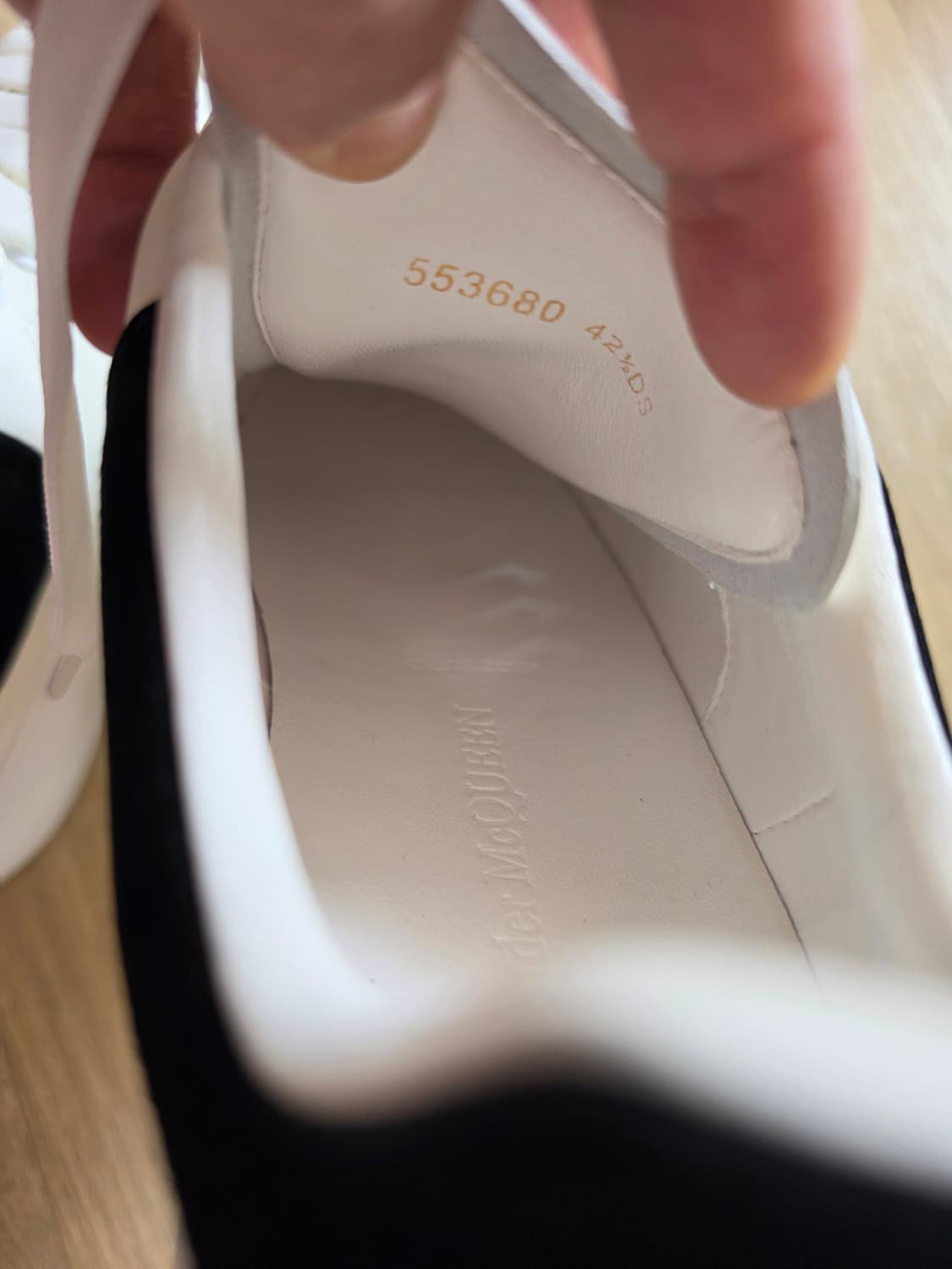 알렉산더맥퀸스니커즈 42/270 상품이미지4