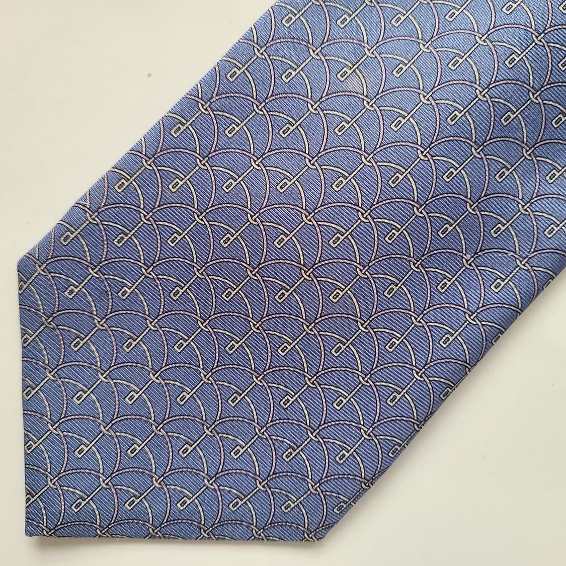 DUNHILL 던힐 실크 블루 로고 패턴 넥타이 9cm A~B등급 G6
 상품이미지5