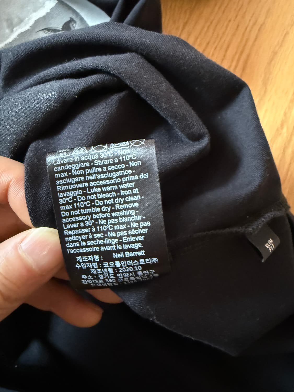 닐바렛 티셔츠 상품이미지3