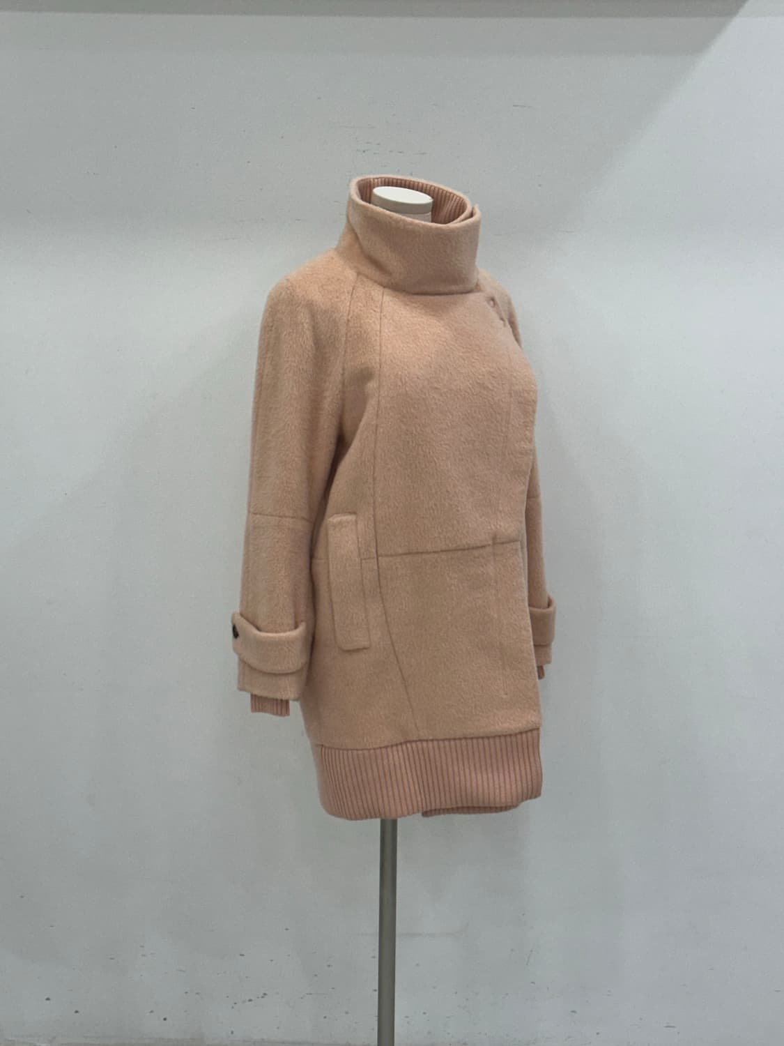 오즈세컨 코트 상품이미지3