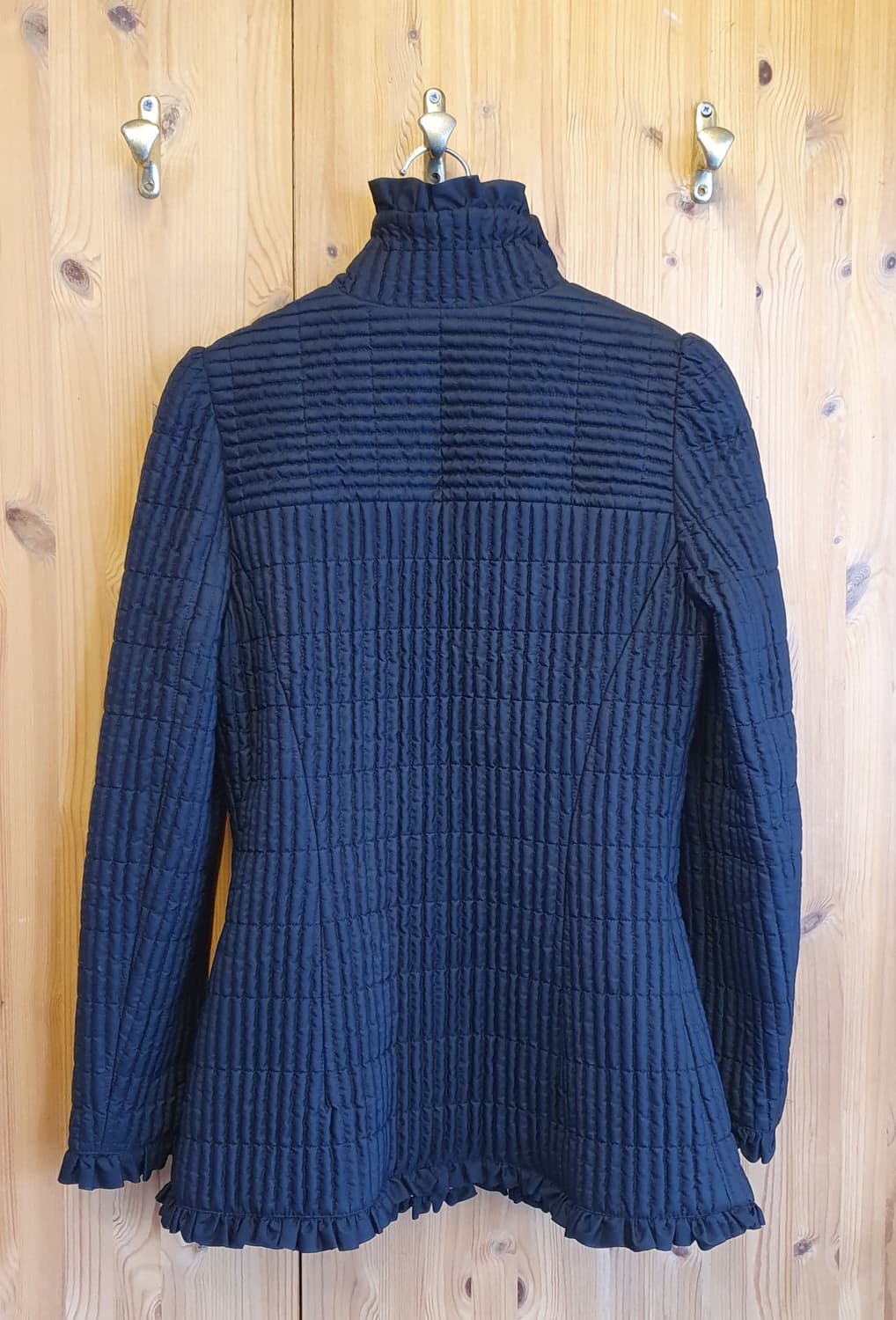 55.펜디 1990's 프릴 퀼팅자켓 상품이미지4