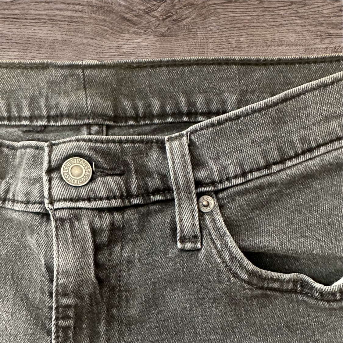 리바이스 541 에슬레틱 테이퍼드 핏 W32 x W32 블랭크 탭 상품이미지3